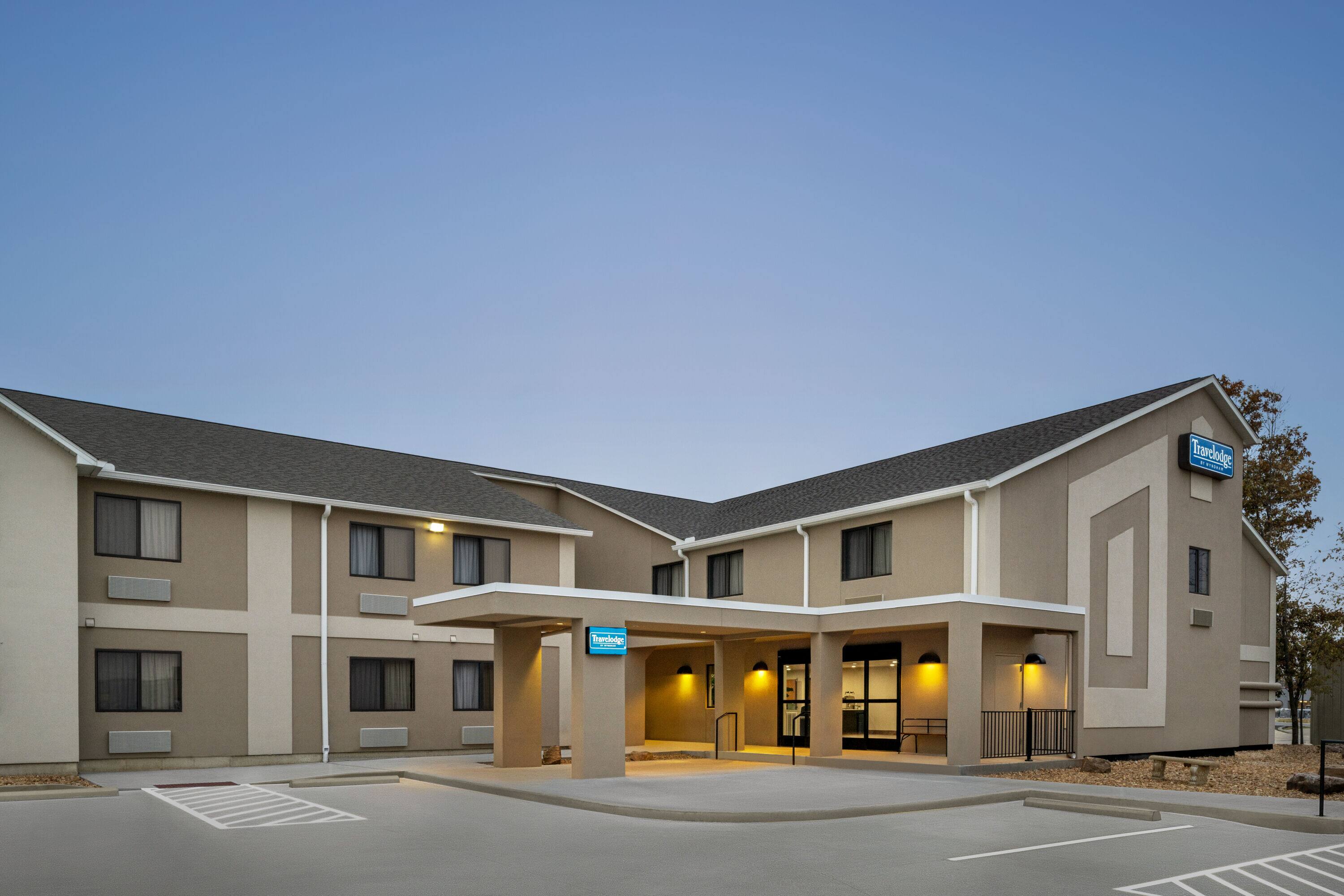 Travelodge by Wyndham Dexter Dexter, MO Hotels