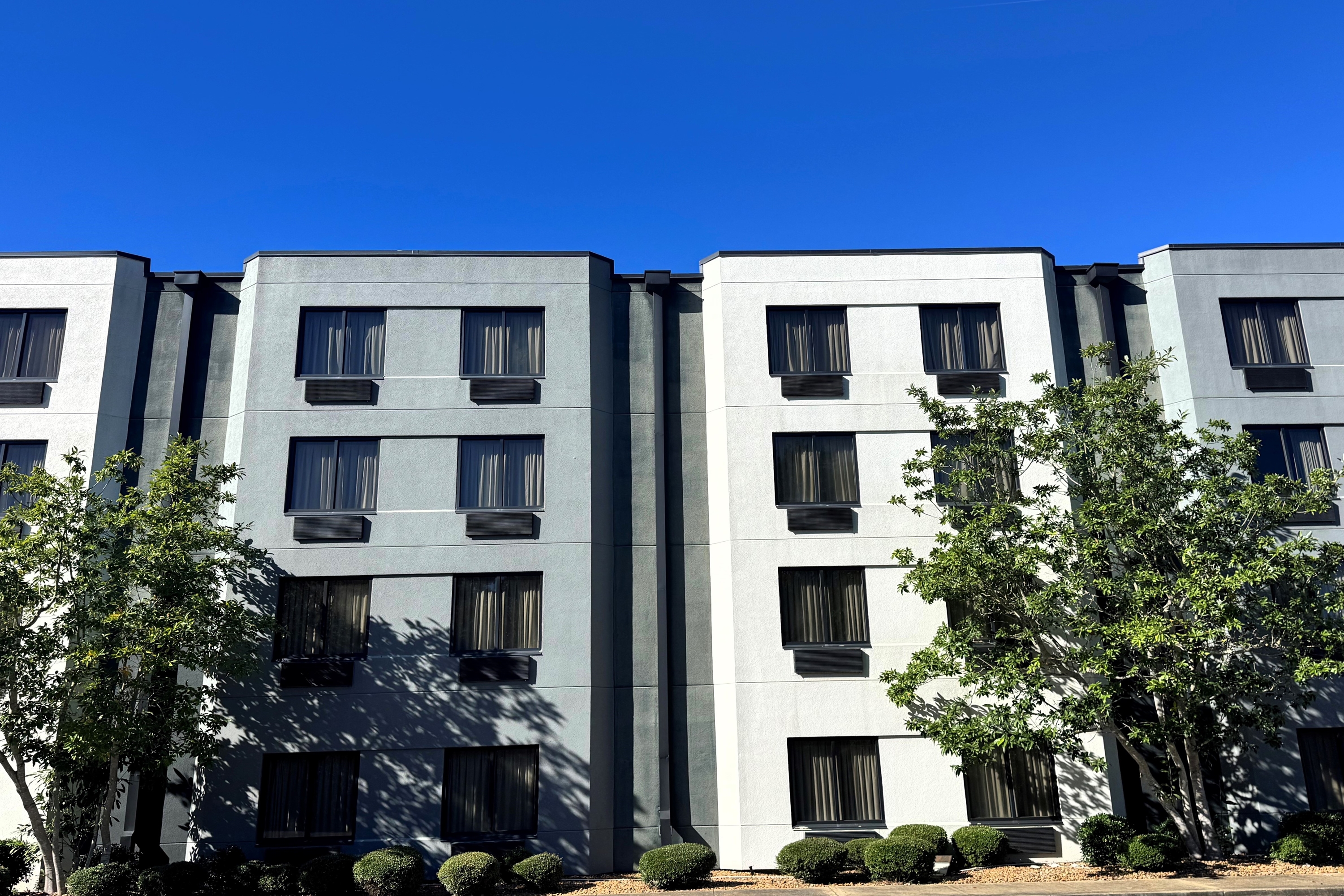 Exterior of Travelodge by Wyndham Flowood/Jackson/Airport North hotel in Flowood, Mississippi