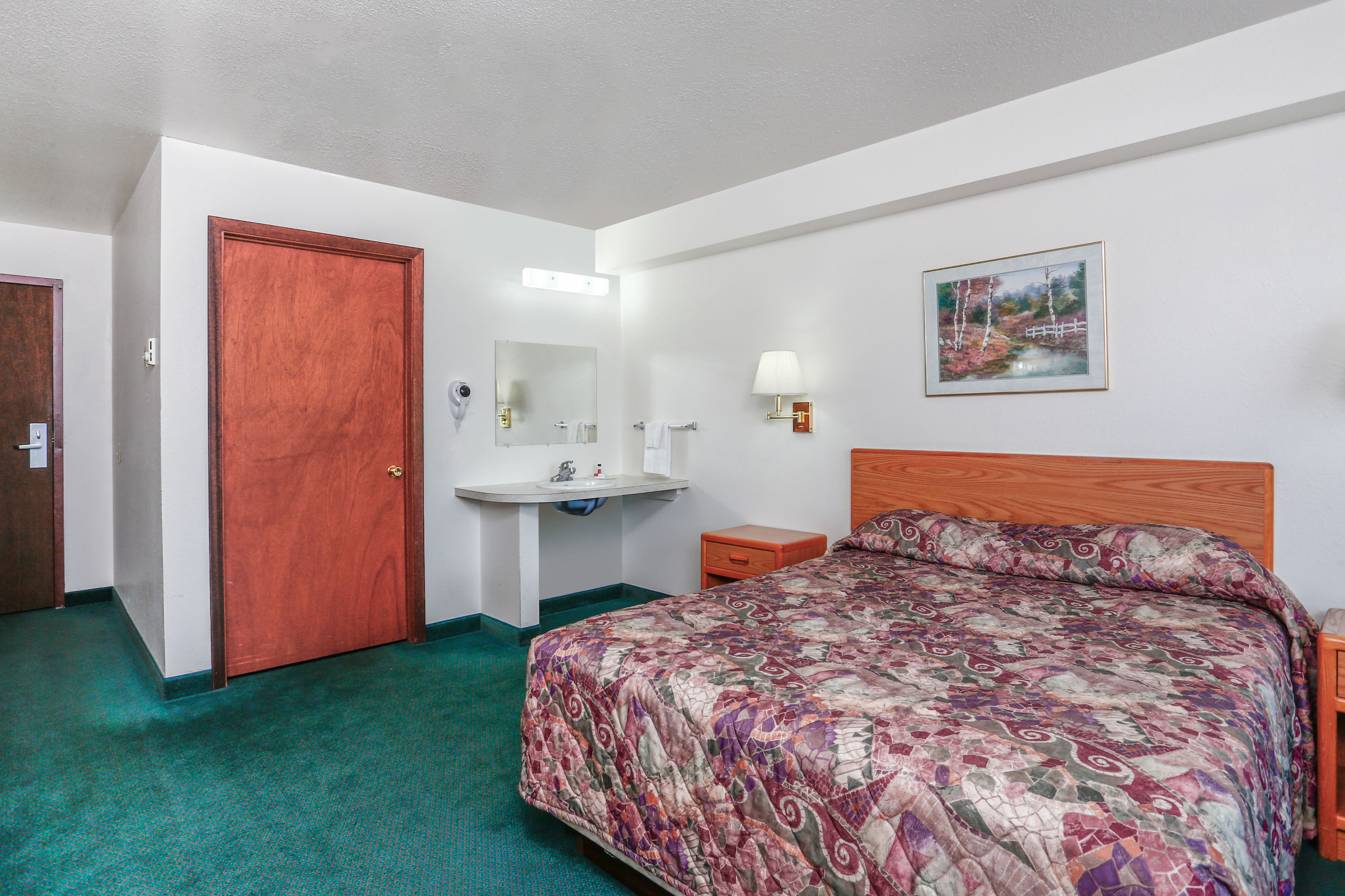 Travelodge By Wyndham Deer Lodge Montana Deer Lodge Mt