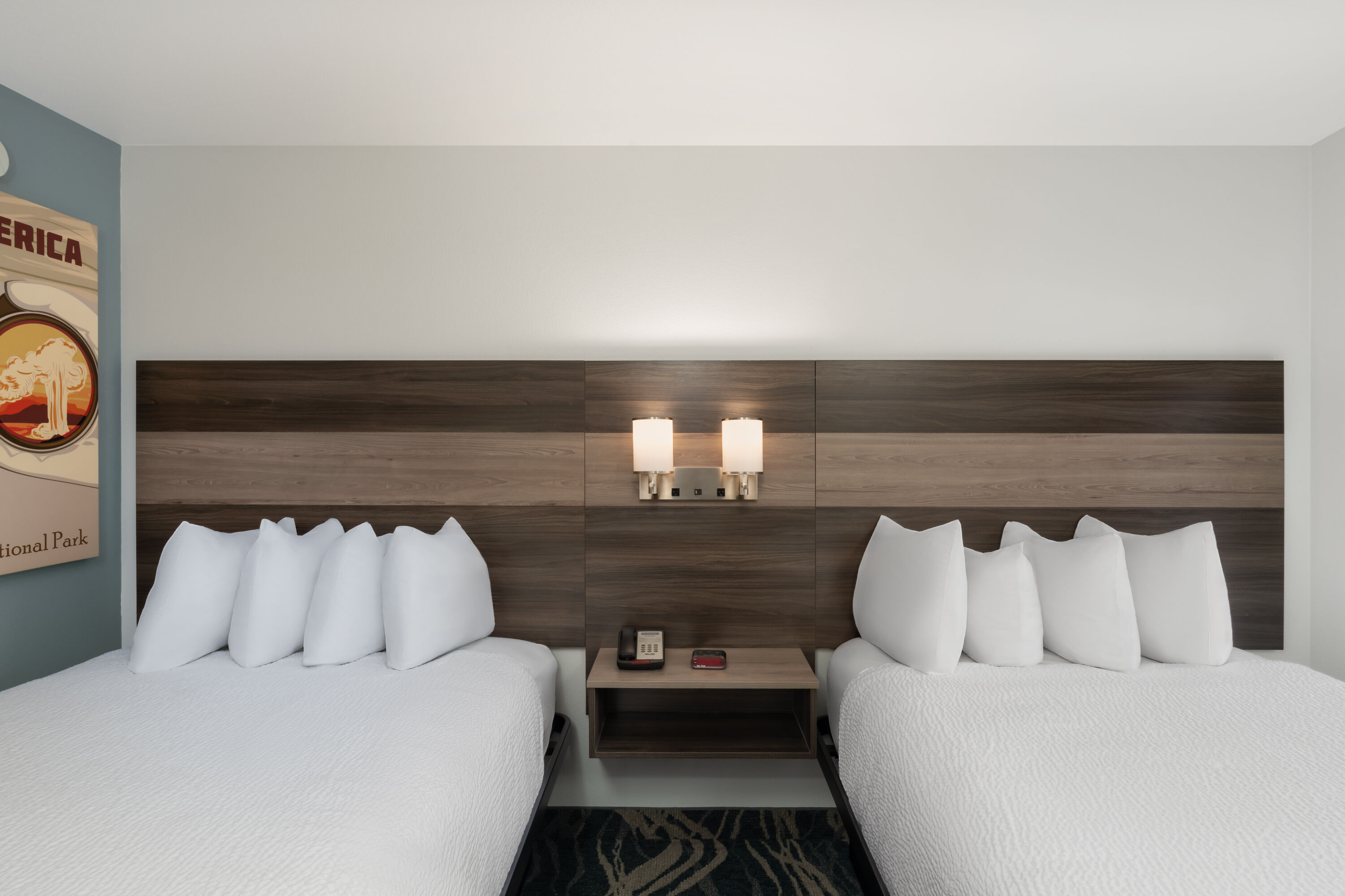 Travelodge by Wyndham Gardiner Yellowstone Park North suite in Gardiner, Montana