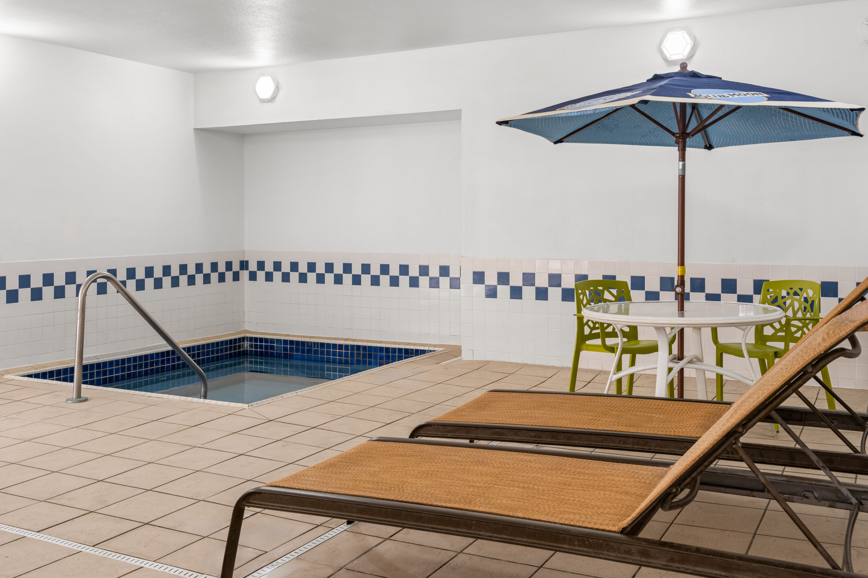 Hot tub at the Travelodge by Wyndham Fargo West Acres in Fargo, North Dakota