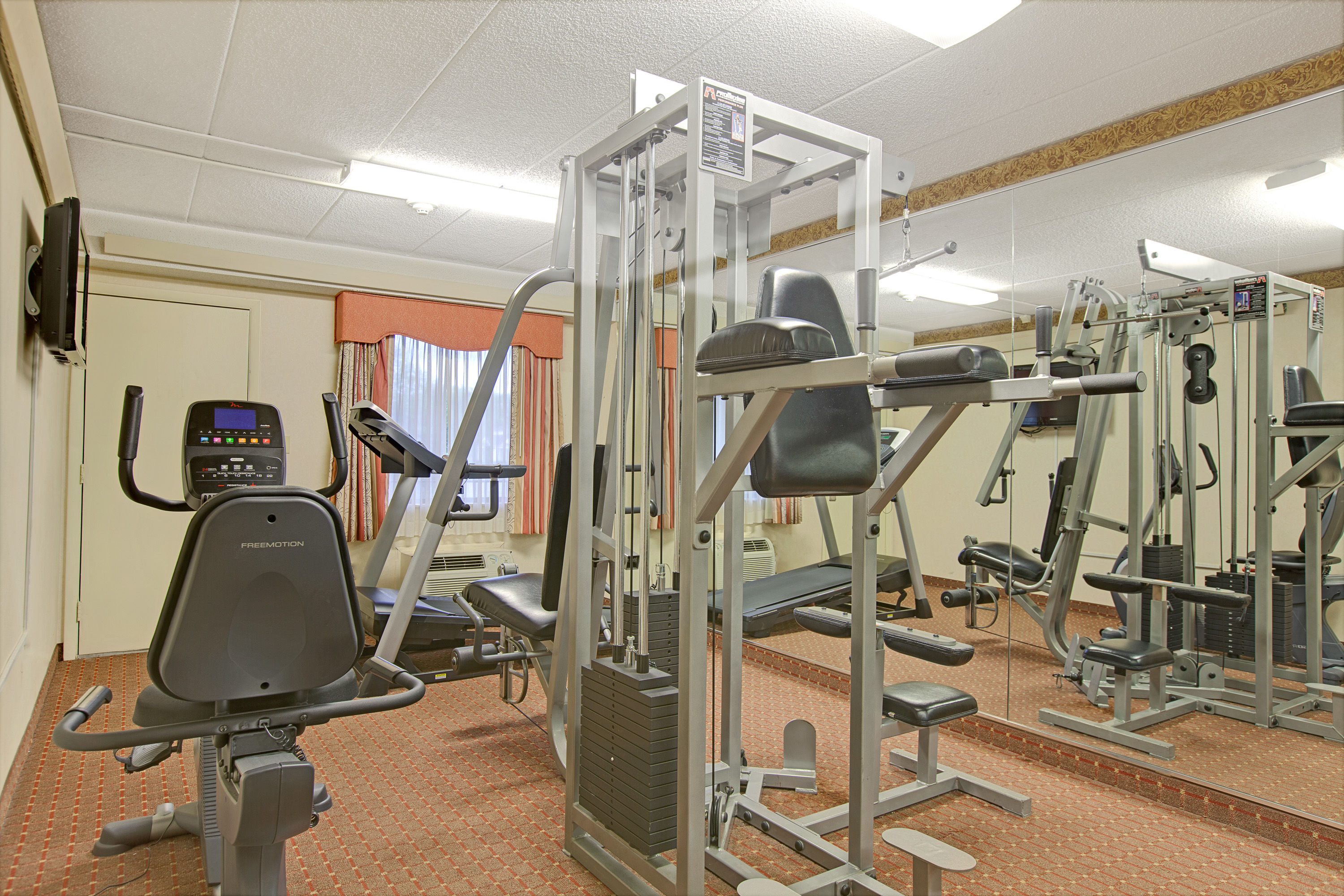 Health club at Travelodge by Wyndham Parsippany in Parsippany, New Jersey