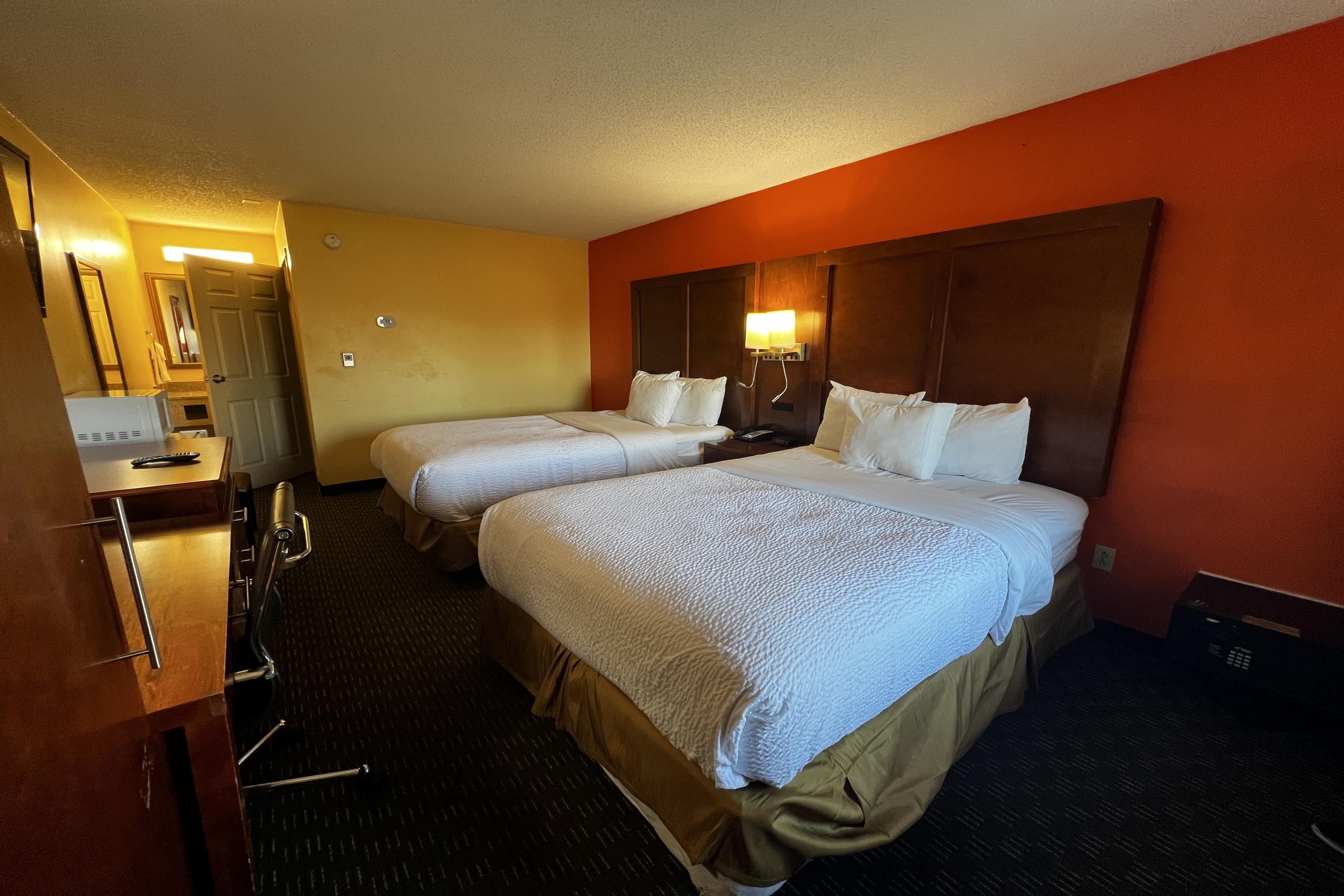 Guest room at the Travelodge by Wyndham Parsippany in Parsippany, New Jersey