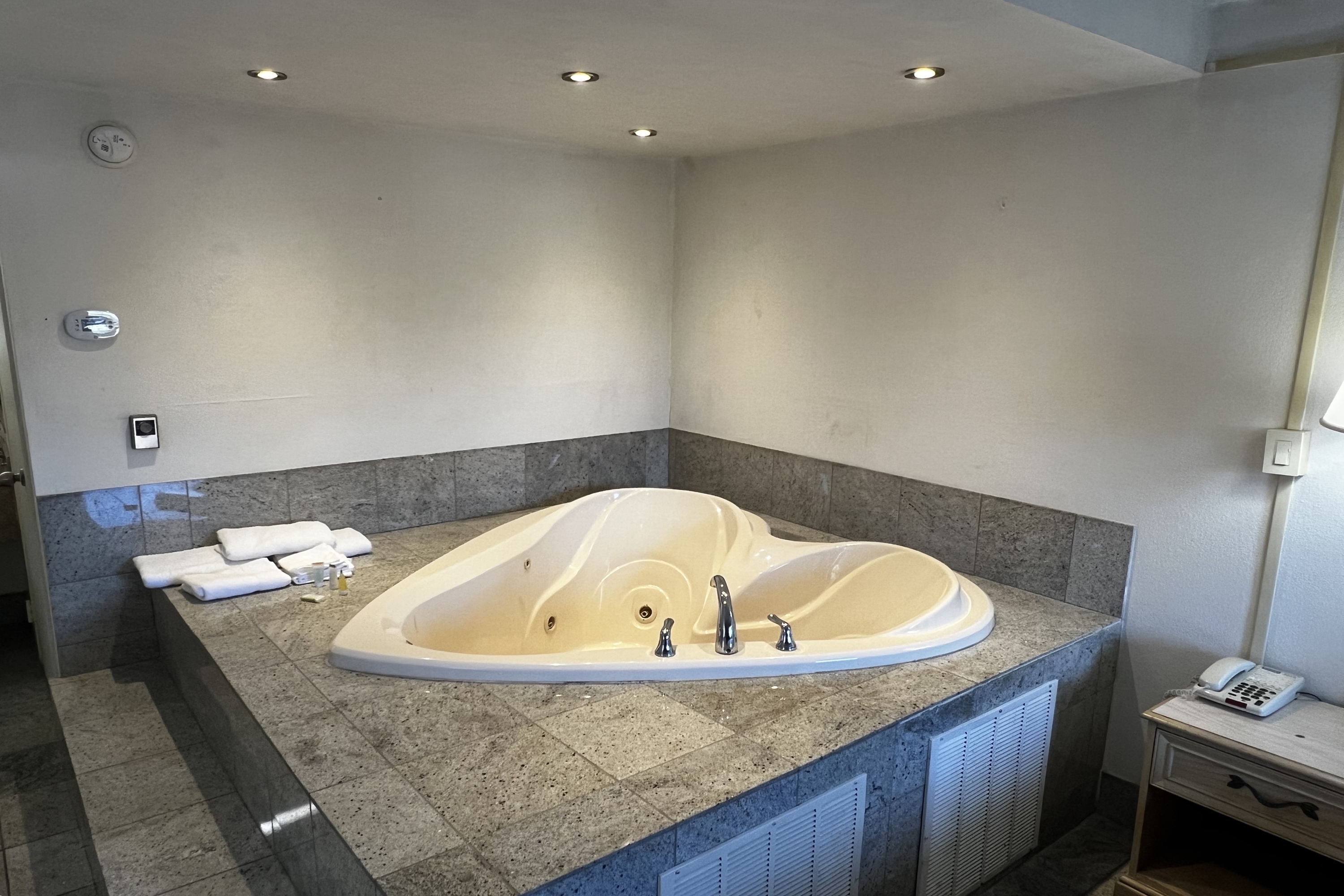 Guest room at the Travelodge by Wyndham Parsippany in Parsippany, New Jersey