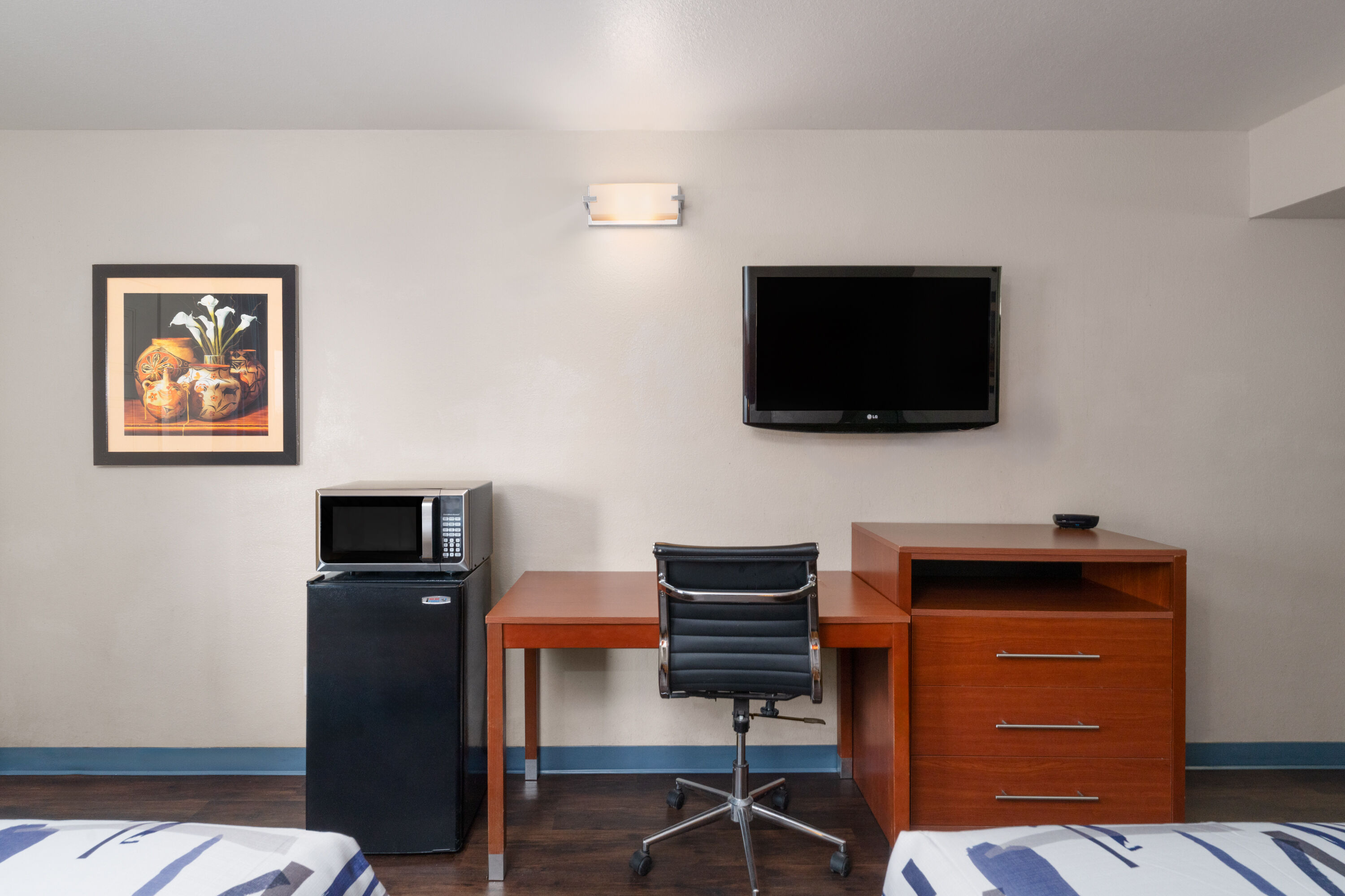 Guest room at the Travelodge by Wyndham Albuquerque West in Albuquerque, New Mexico