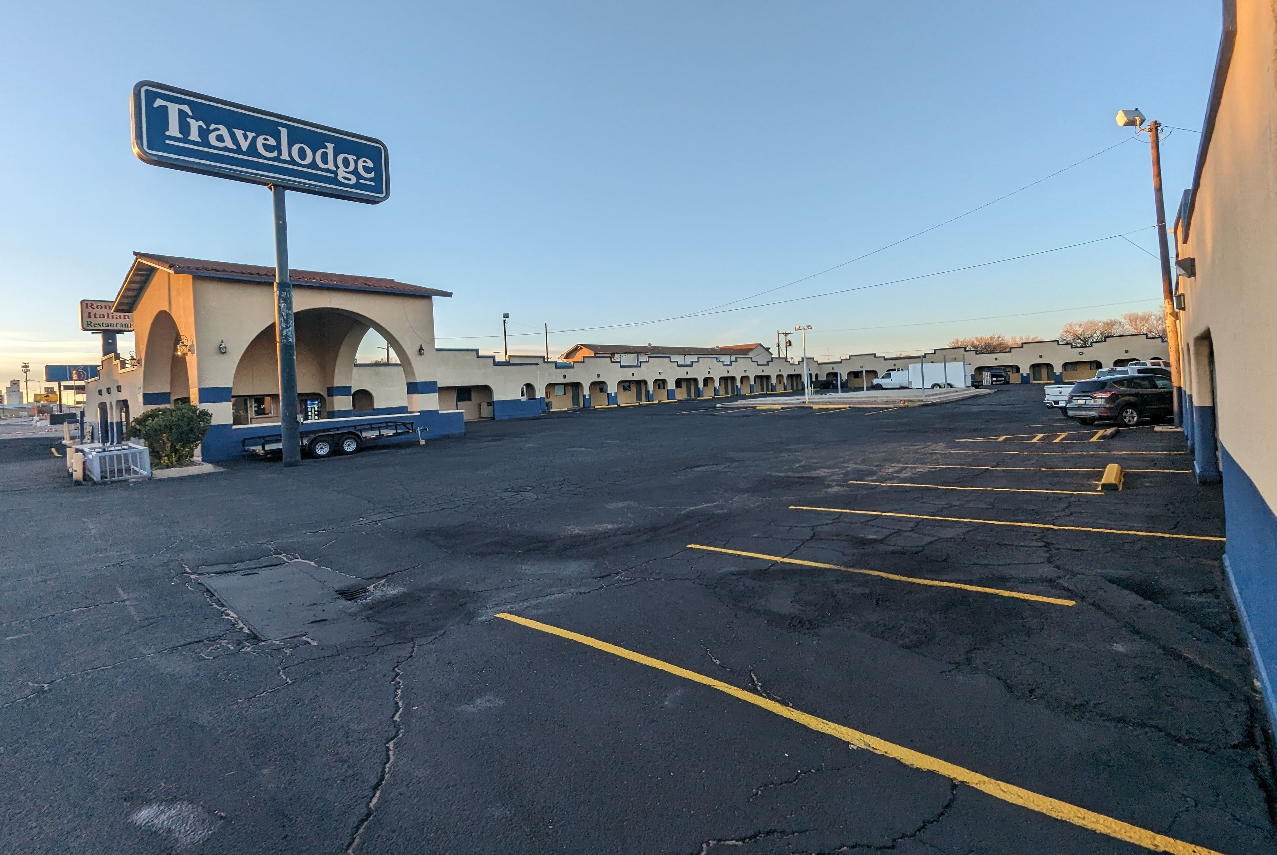 Travelodge by Wyndham Clovis Clovis, NM Hotels