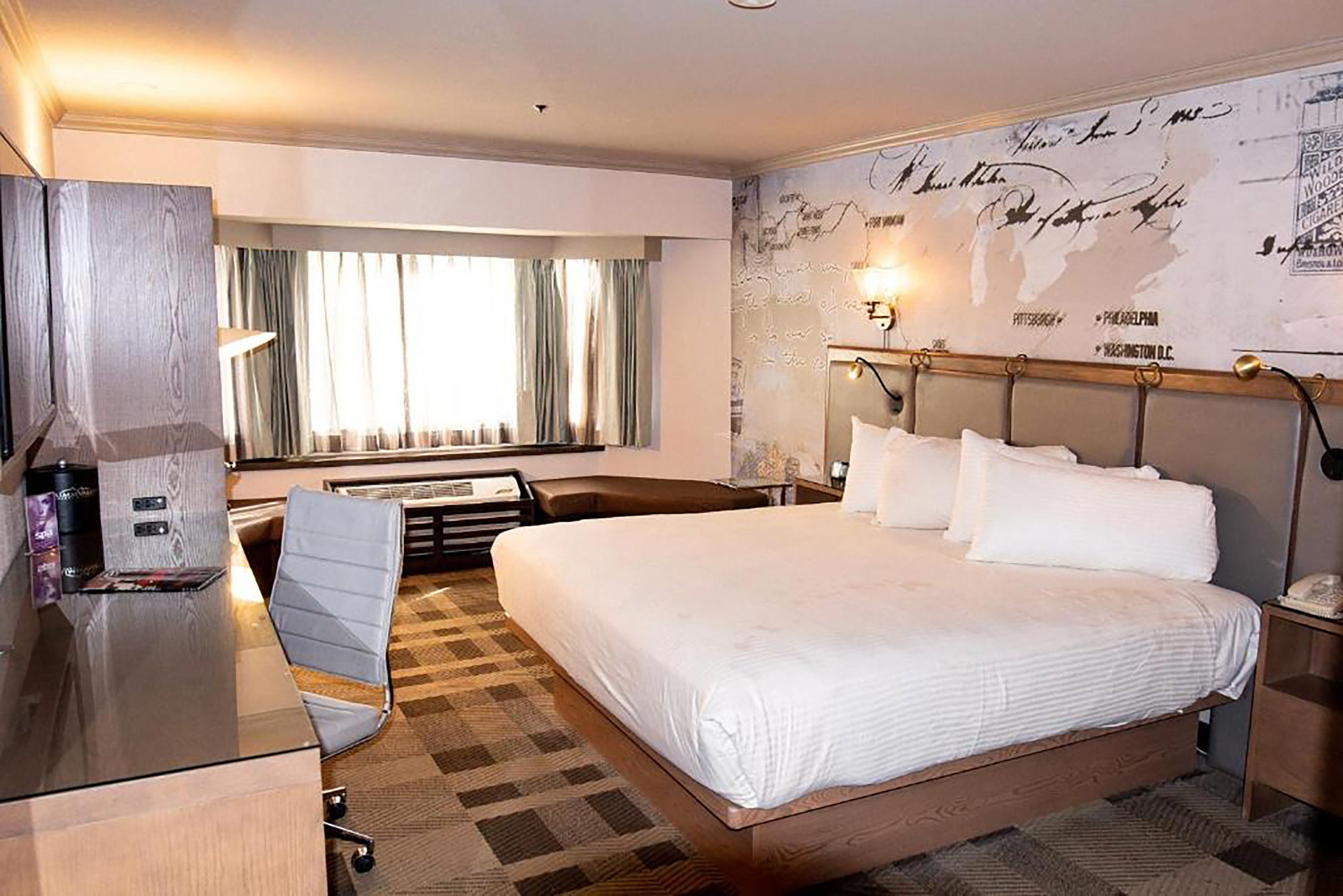 Guest room at the Primm Valley Hotel & Casino, a Travelodge by Wyndham in Primm, Nevada