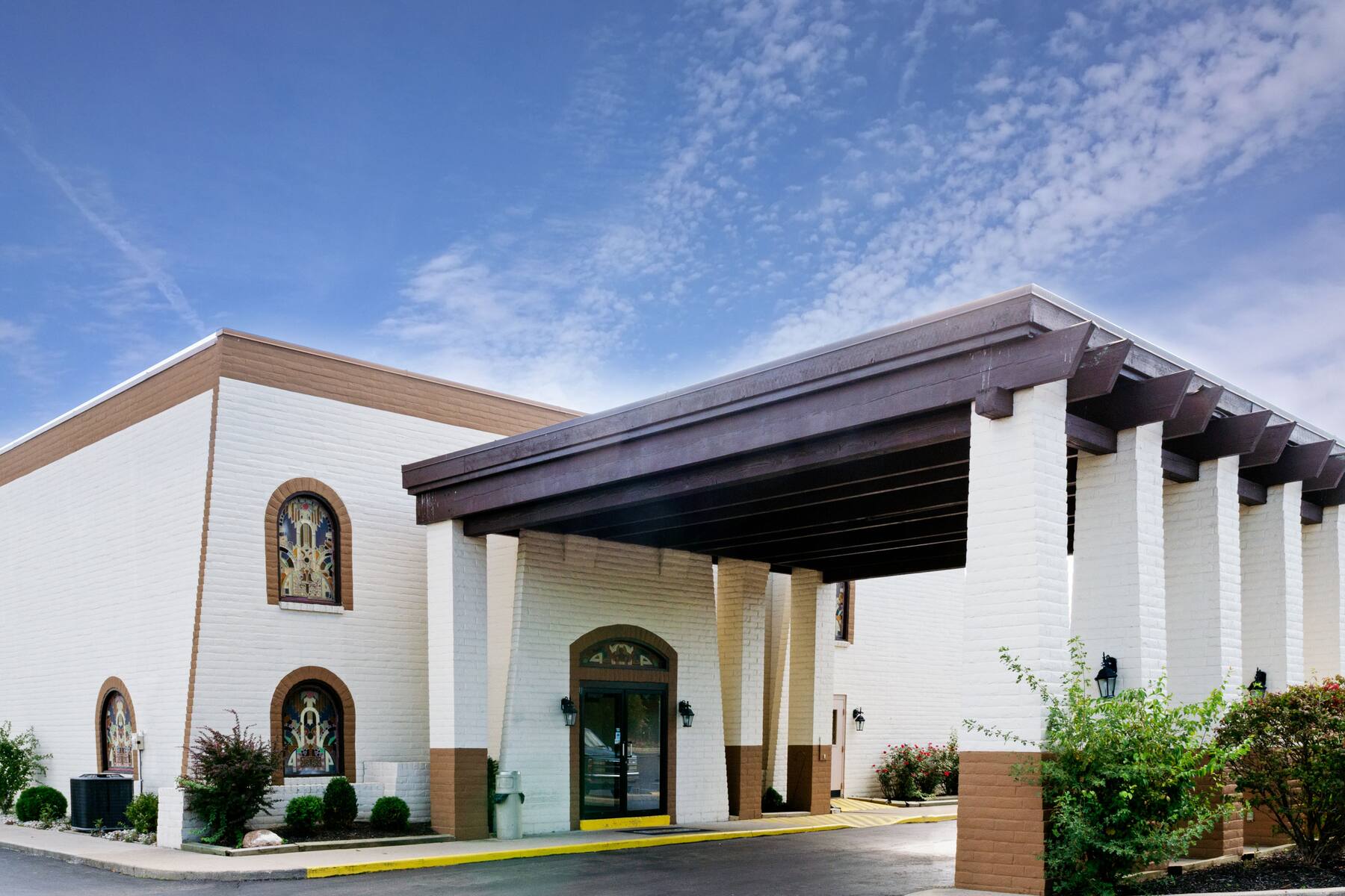 Exterior of Travelodge - Dayton hotel in Dayton, Ohio Exterior of Travelodge - Dayton hotel in Dayton, Ohio