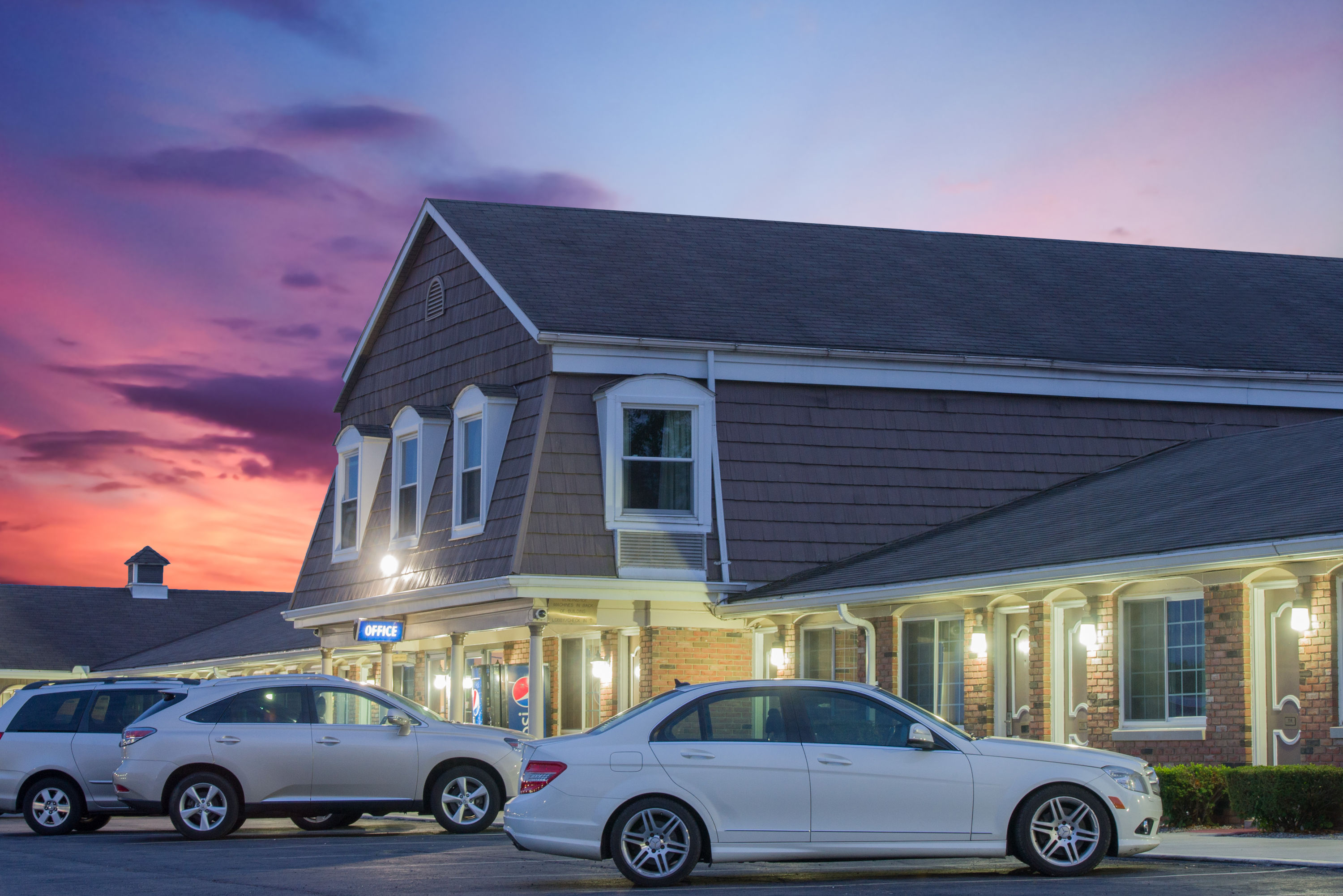 Travelodge by Wyndham Mansfield Mansfield, OH Hotels