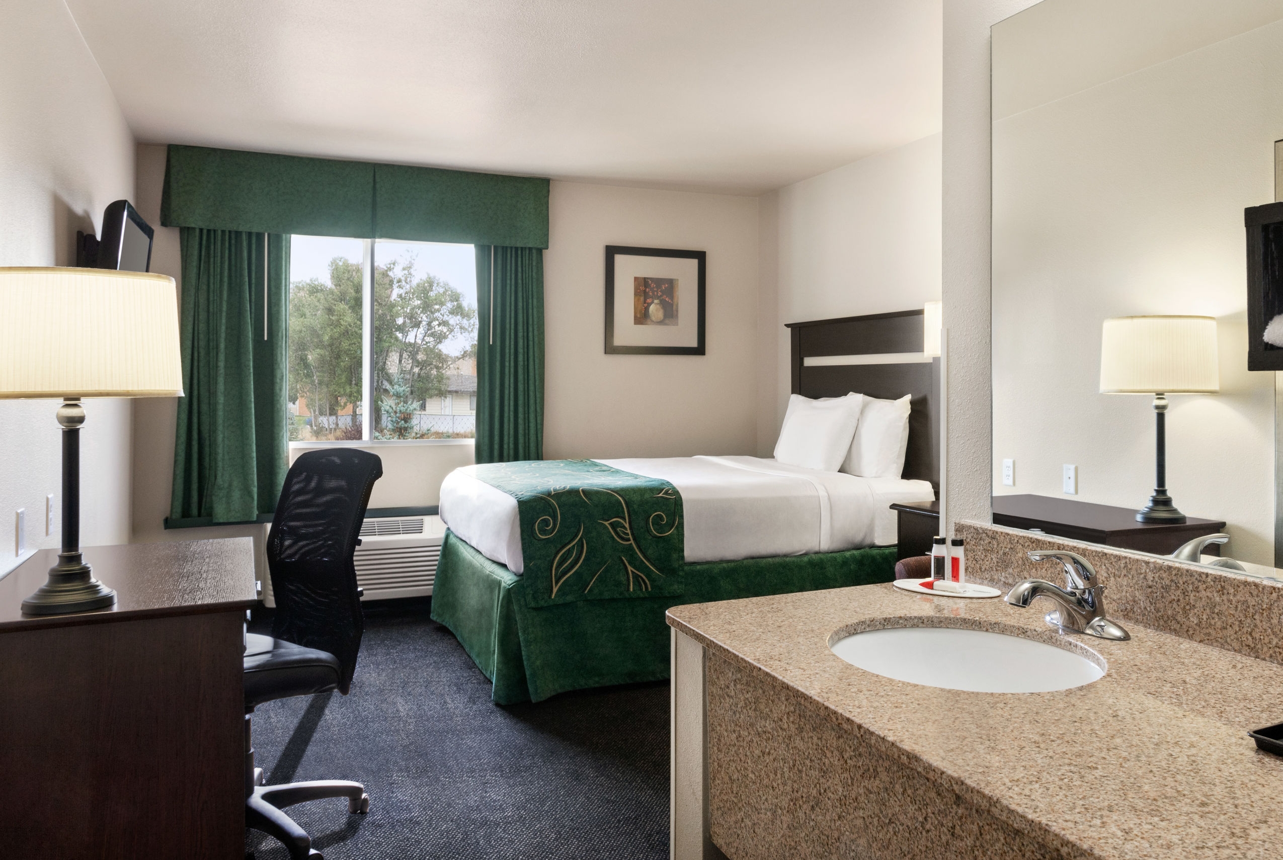 Travelodge by Wyndham McAlester McAlester, OK Hotels