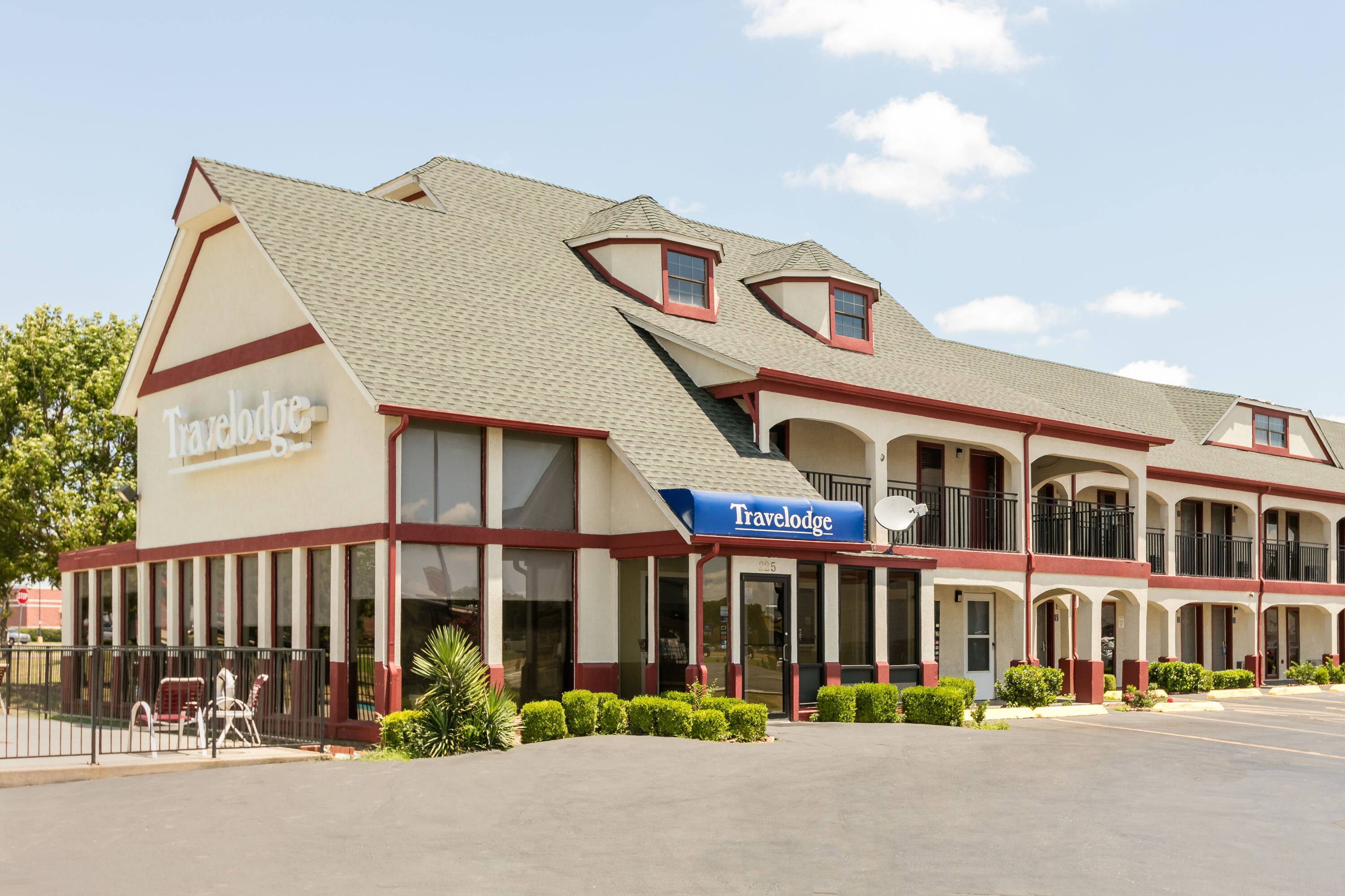 Motels With Smoking Near Me 39 - k923150