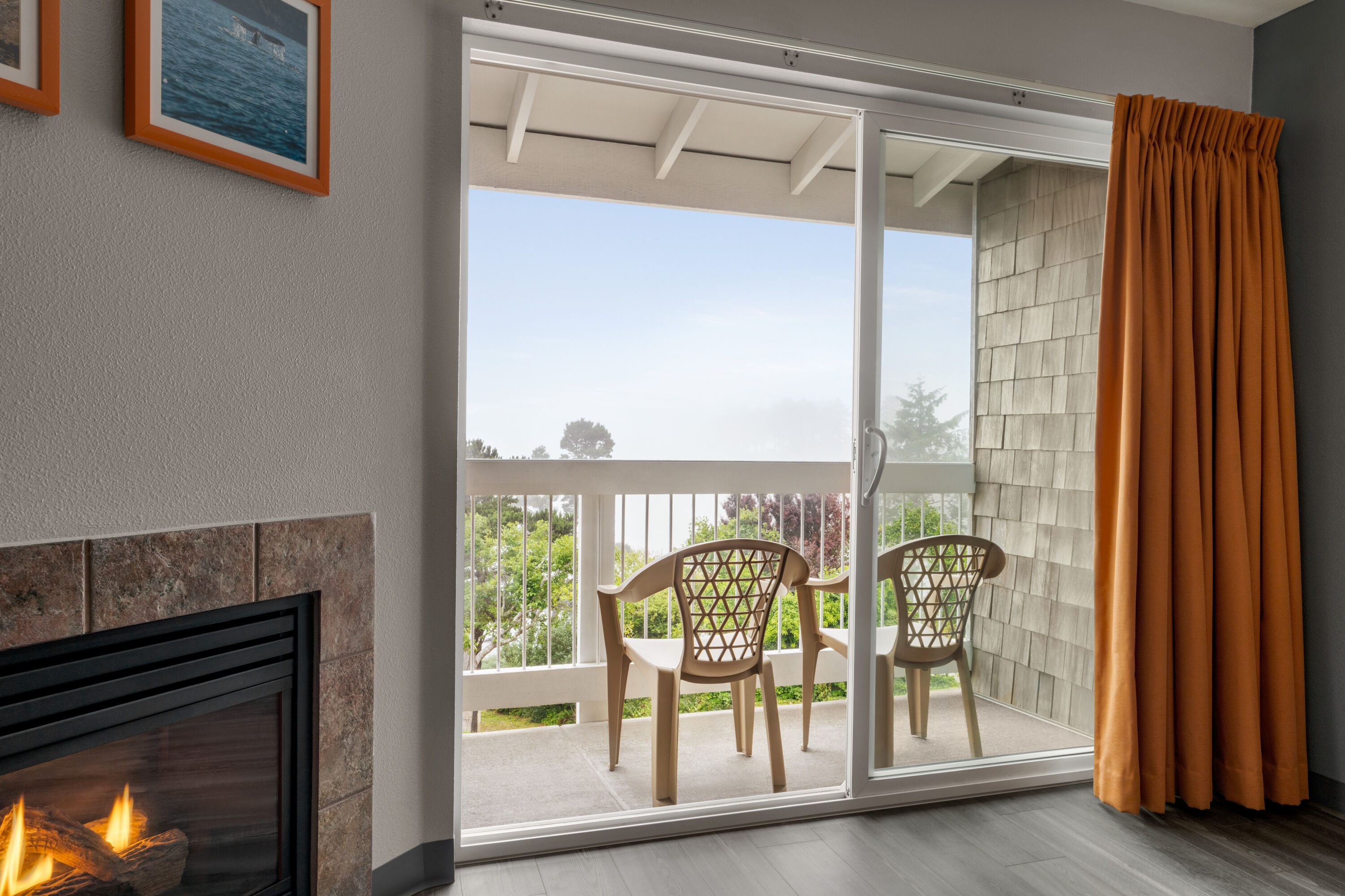 Guest room at the Travelodge by Wyndham Depoe Bay in Depoe Bay, Oregon