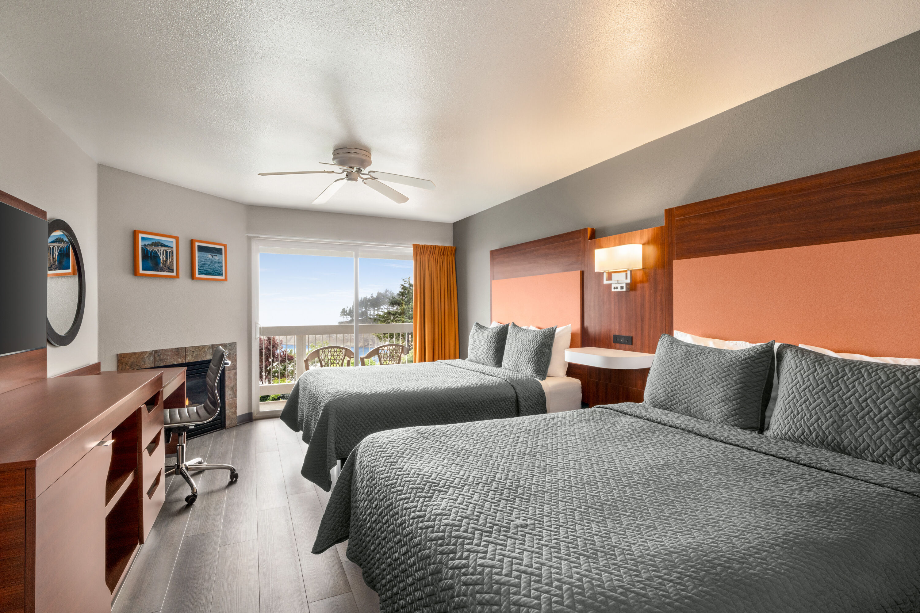 Guest room at the Travelodge by Wyndham Depoe Bay in Depoe Bay, Oregon