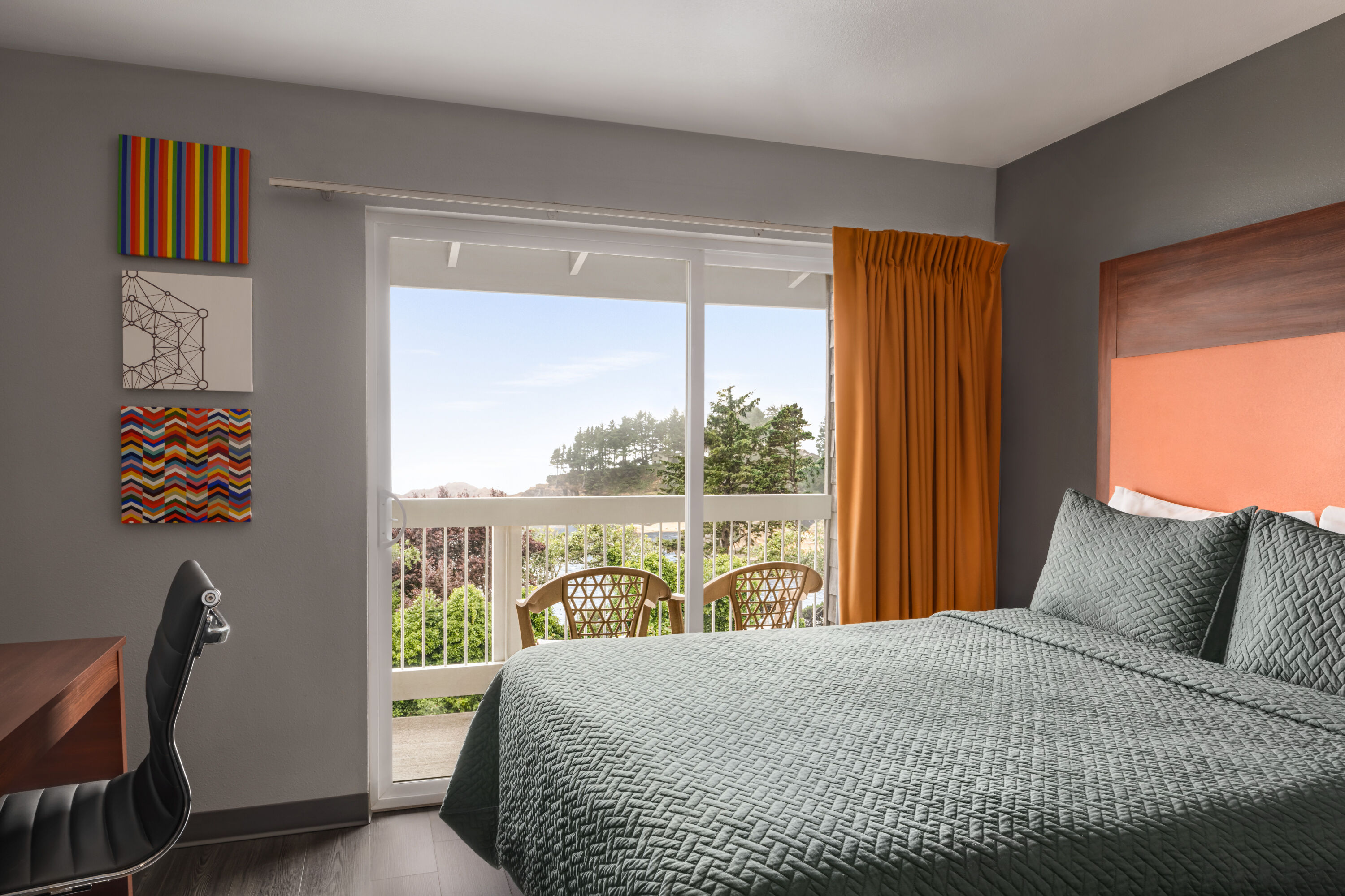 Guest room at the Travelodge by Wyndham Depoe Bay in Depoe Bay, Oregon