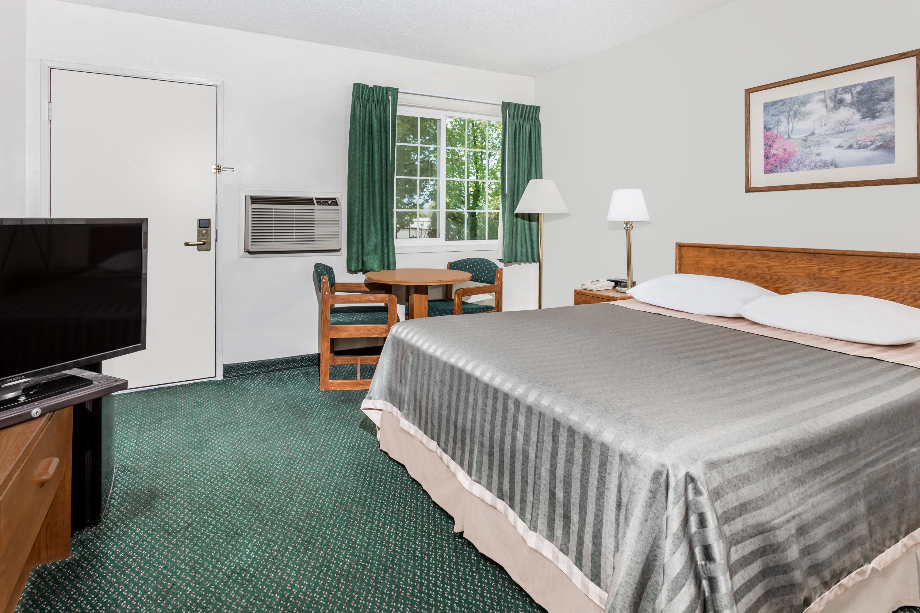 Travelodge Wyndham Grants Pass Grants Pass  Hotels