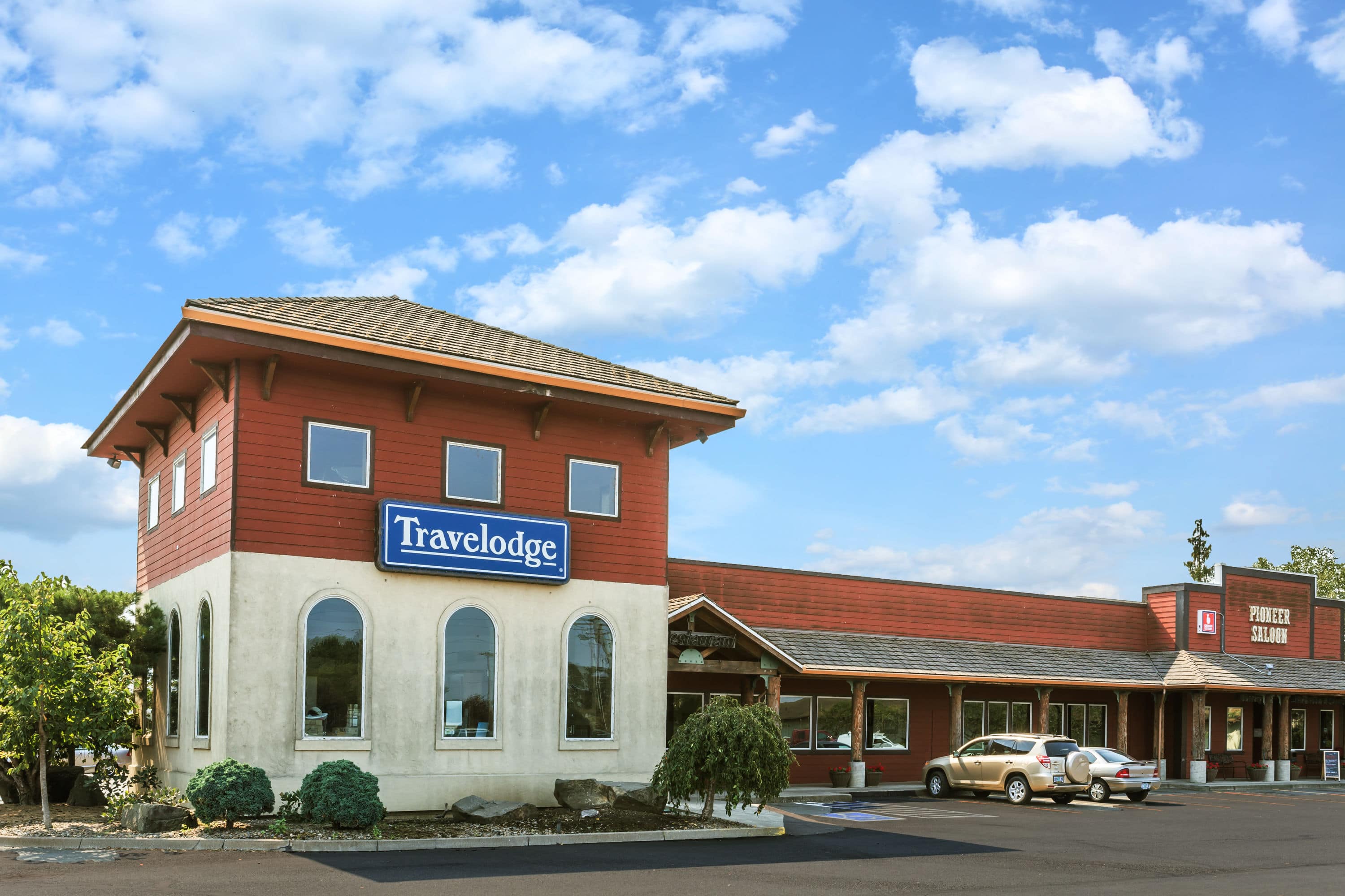 Travelodge by Wyndham Pioneer Villa Halsey, OR Hotels