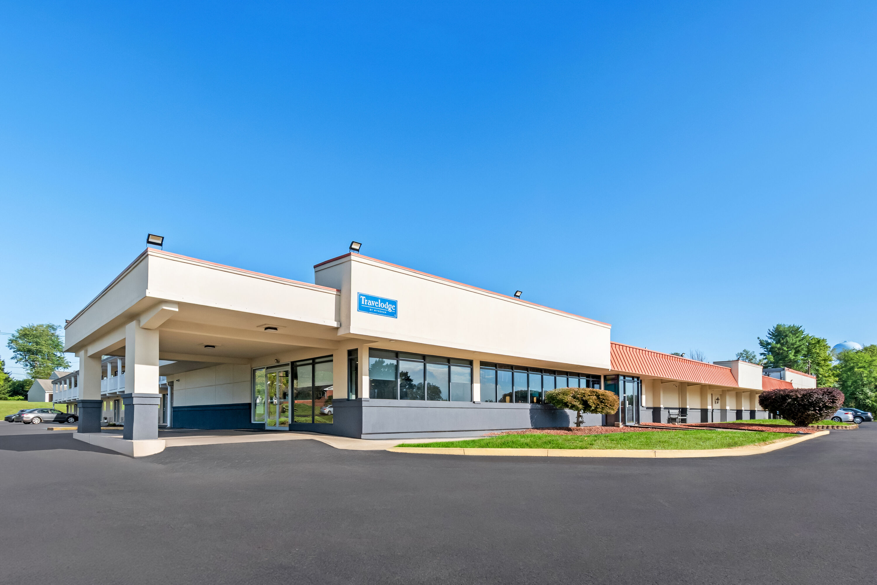 Exterior Day Image of Travelodge by Wyndham Shamokin Dam/Selinsgrove hotel in Shamokin Dam, Pennsylvania