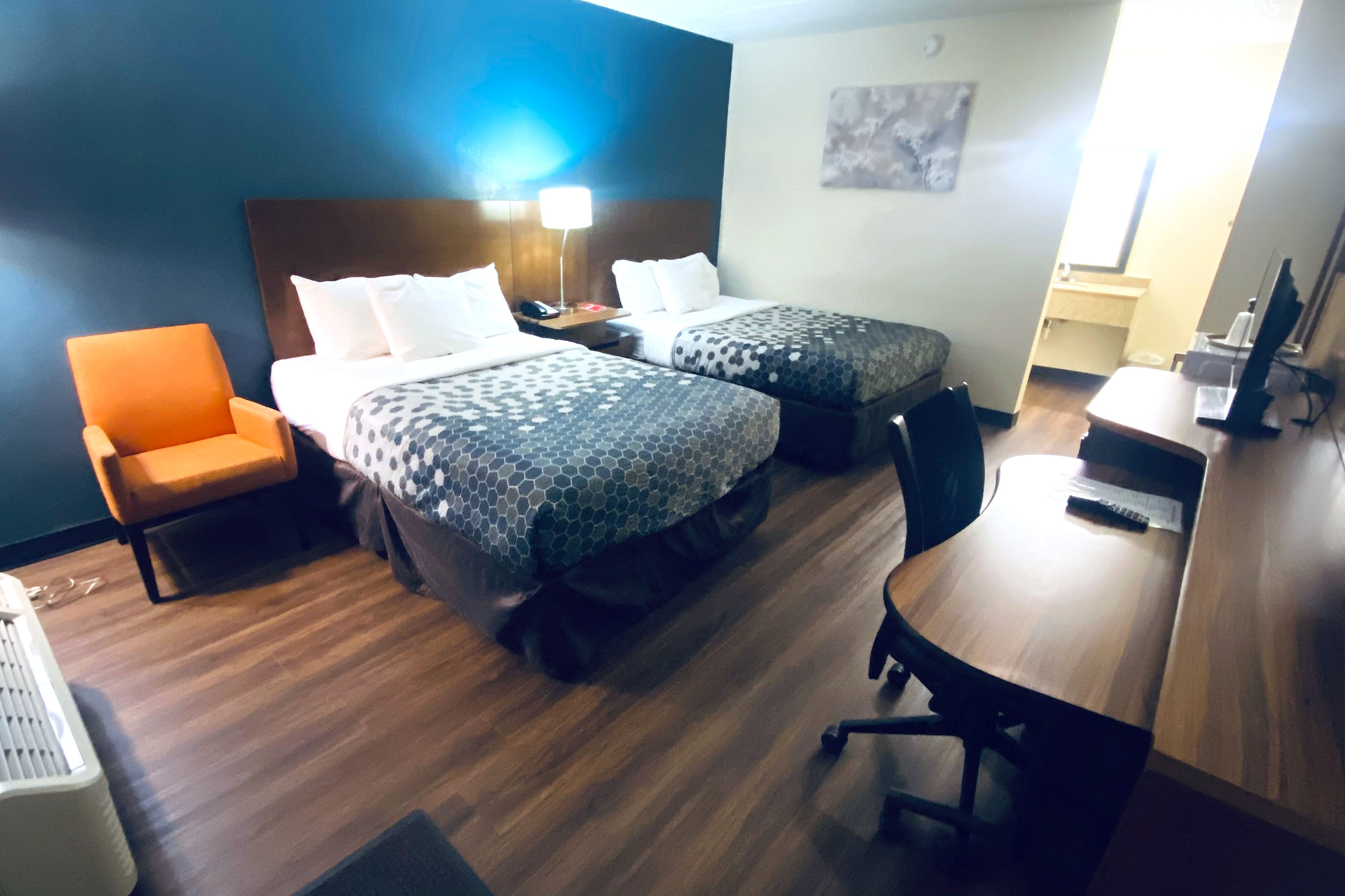 Guest room at the Travelodge by Wyndham Shamokin Dam/Selinsgrove in Shamokin Dam, Pennsylvania