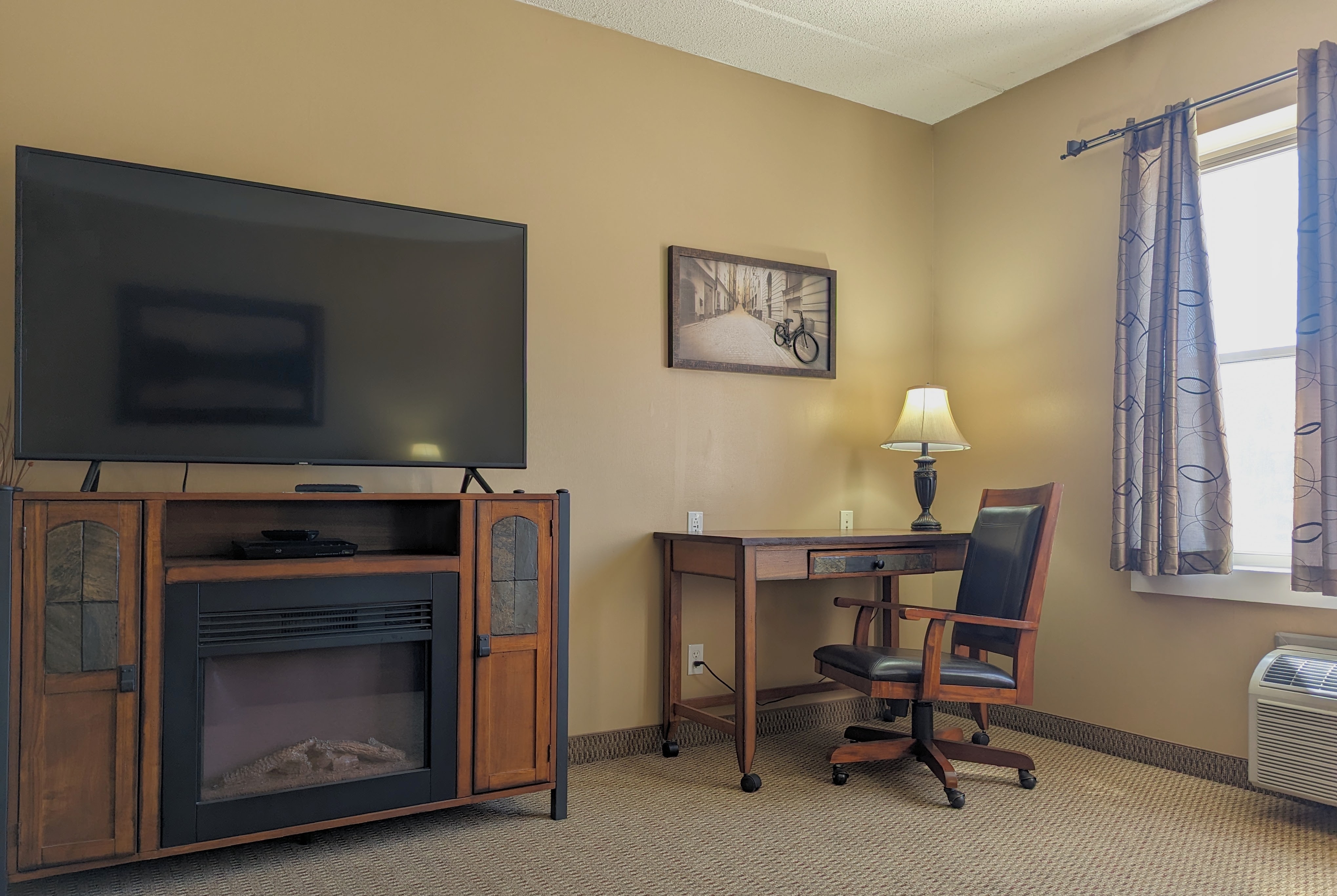 Guest room at the Travelodge Inn & Suites by Wyndham Deadwood in Deadwood, South Dakota