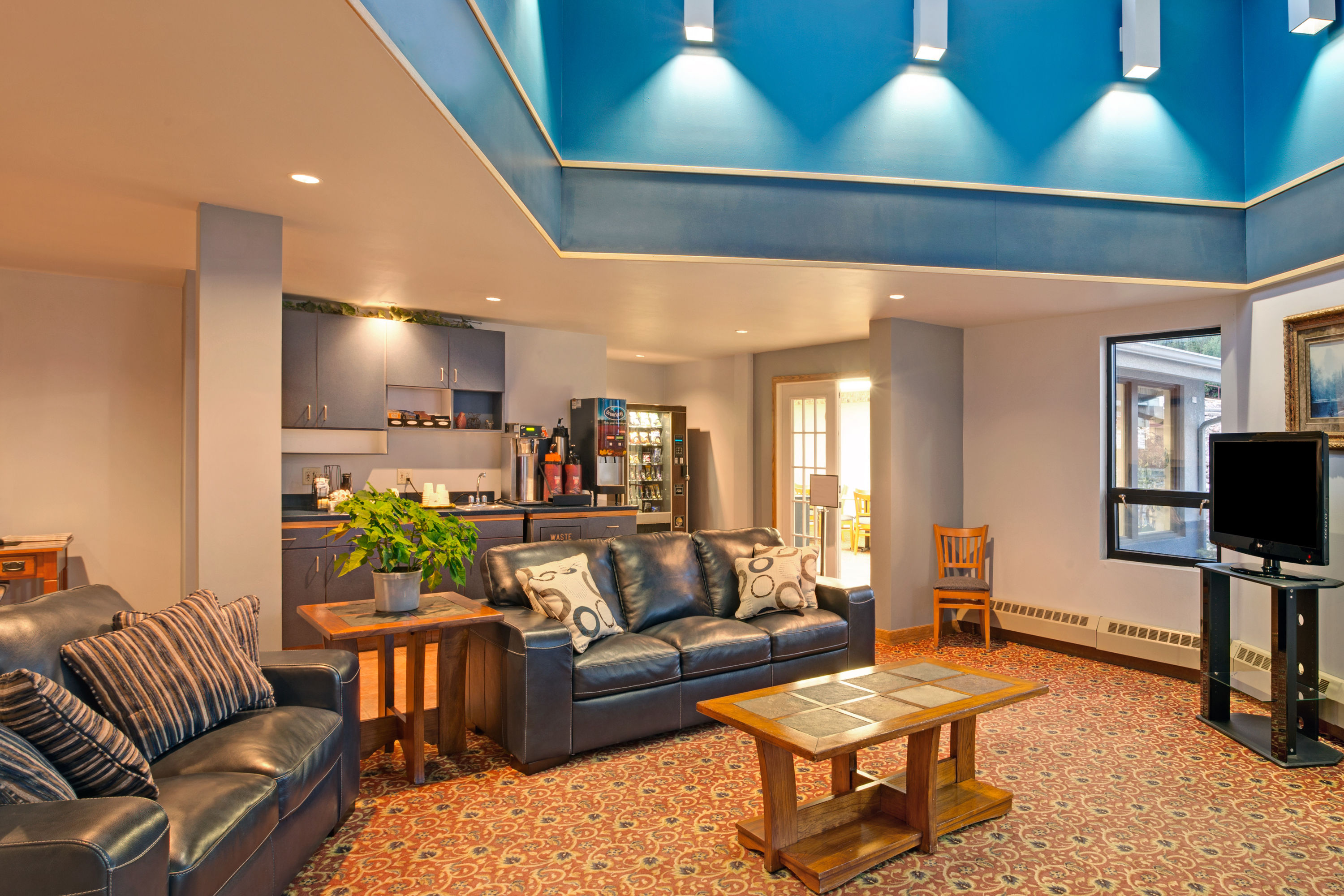 Travelodge By Wyndham Rapid City Rapid City Hotels Sd 57701