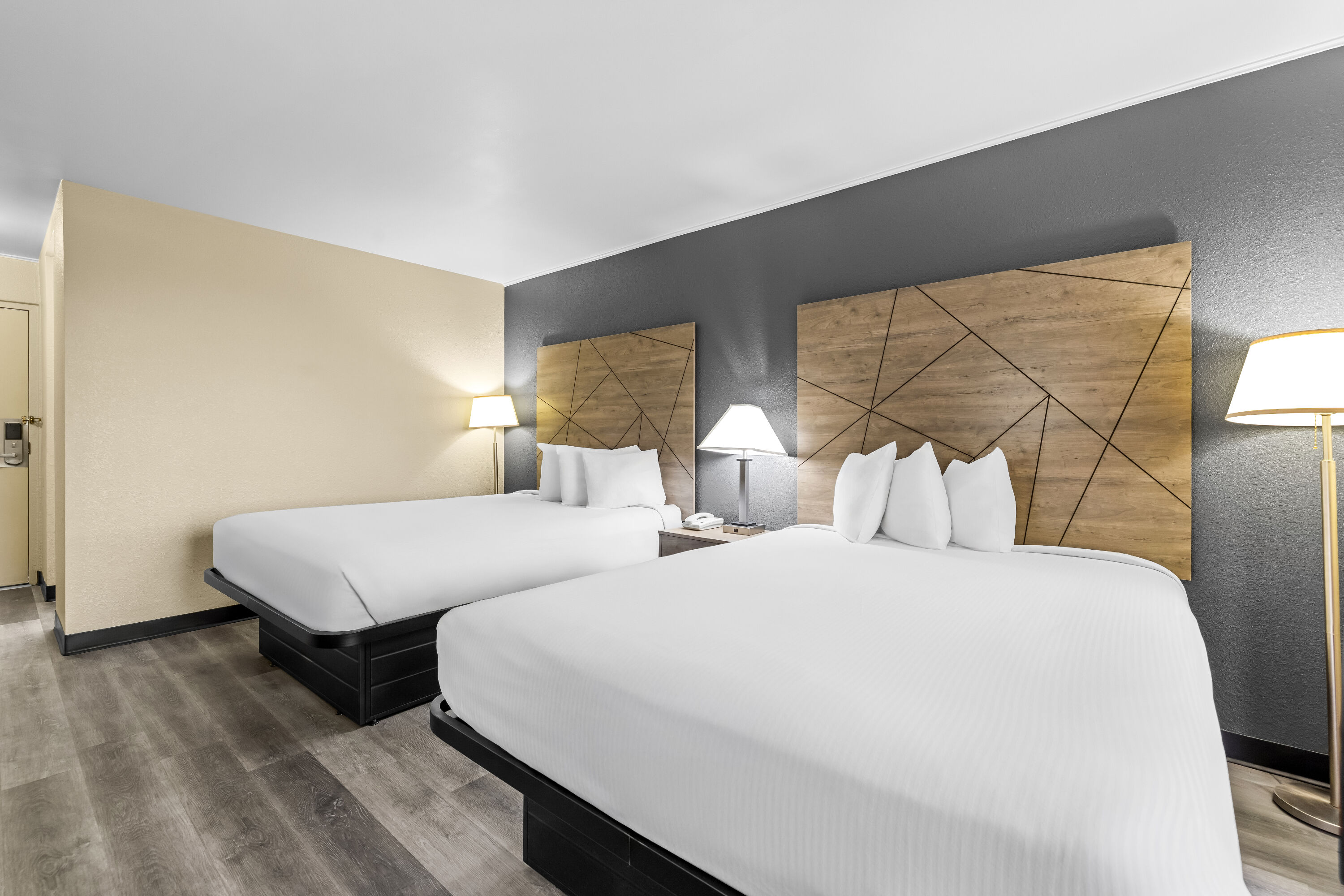 Double bed guest room at the Travelodge by Wyndham Rapid City in Rapid City, South Dakota