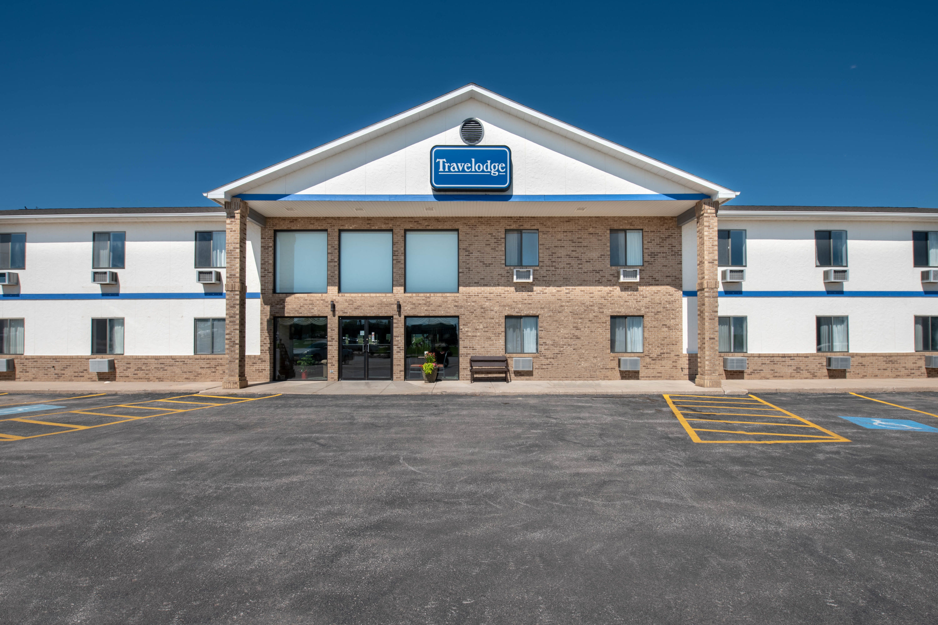 Travelodge By Wyndham Spearfish Spearfish Sd Hotels You may use the interactive map below to view hotels & motels in the spearfish area. travelodge by wyndham spearfish
