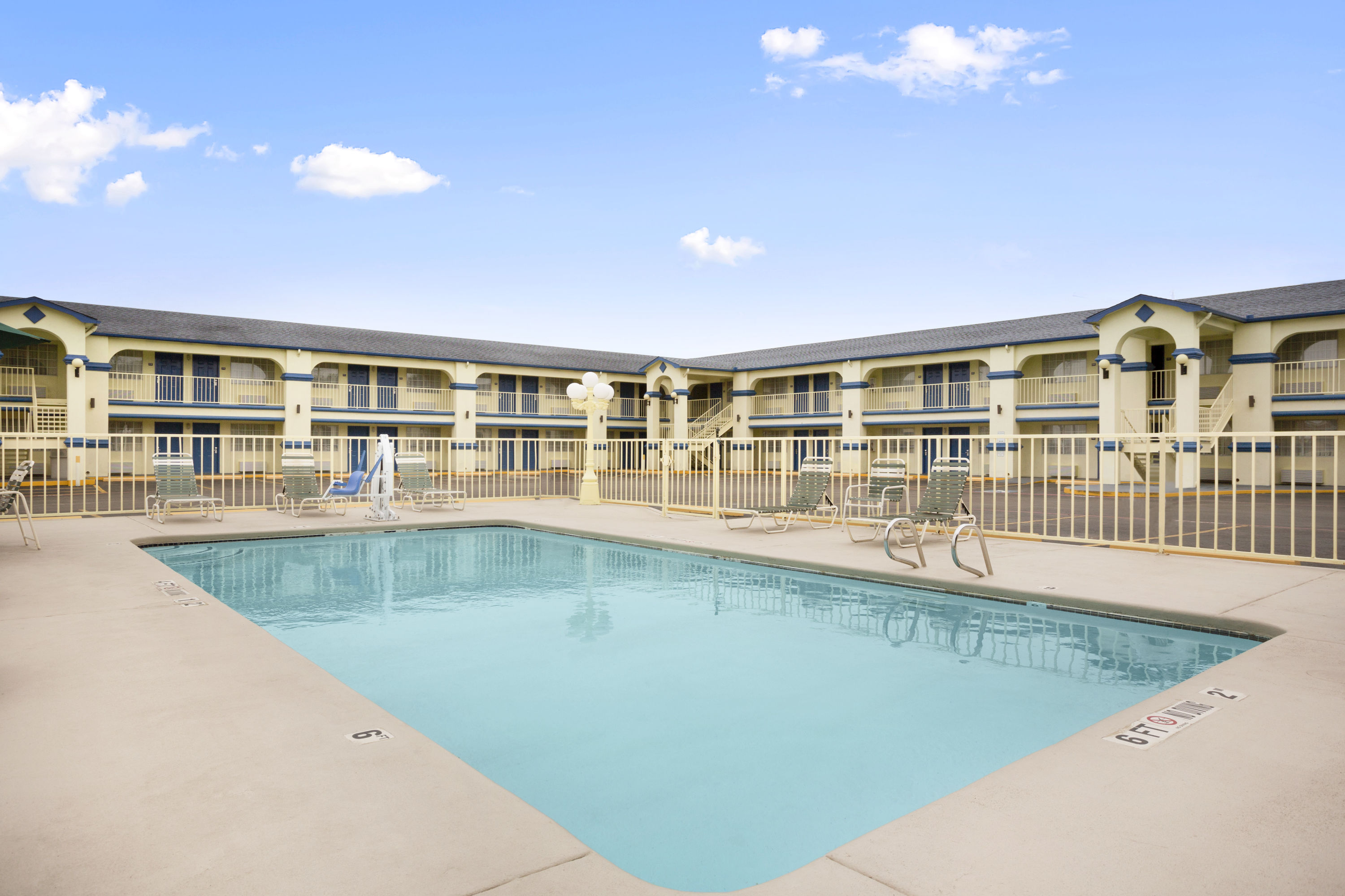 Travelodge by Wyndham Killeen/Fort Hood Killeen, TX Hotels