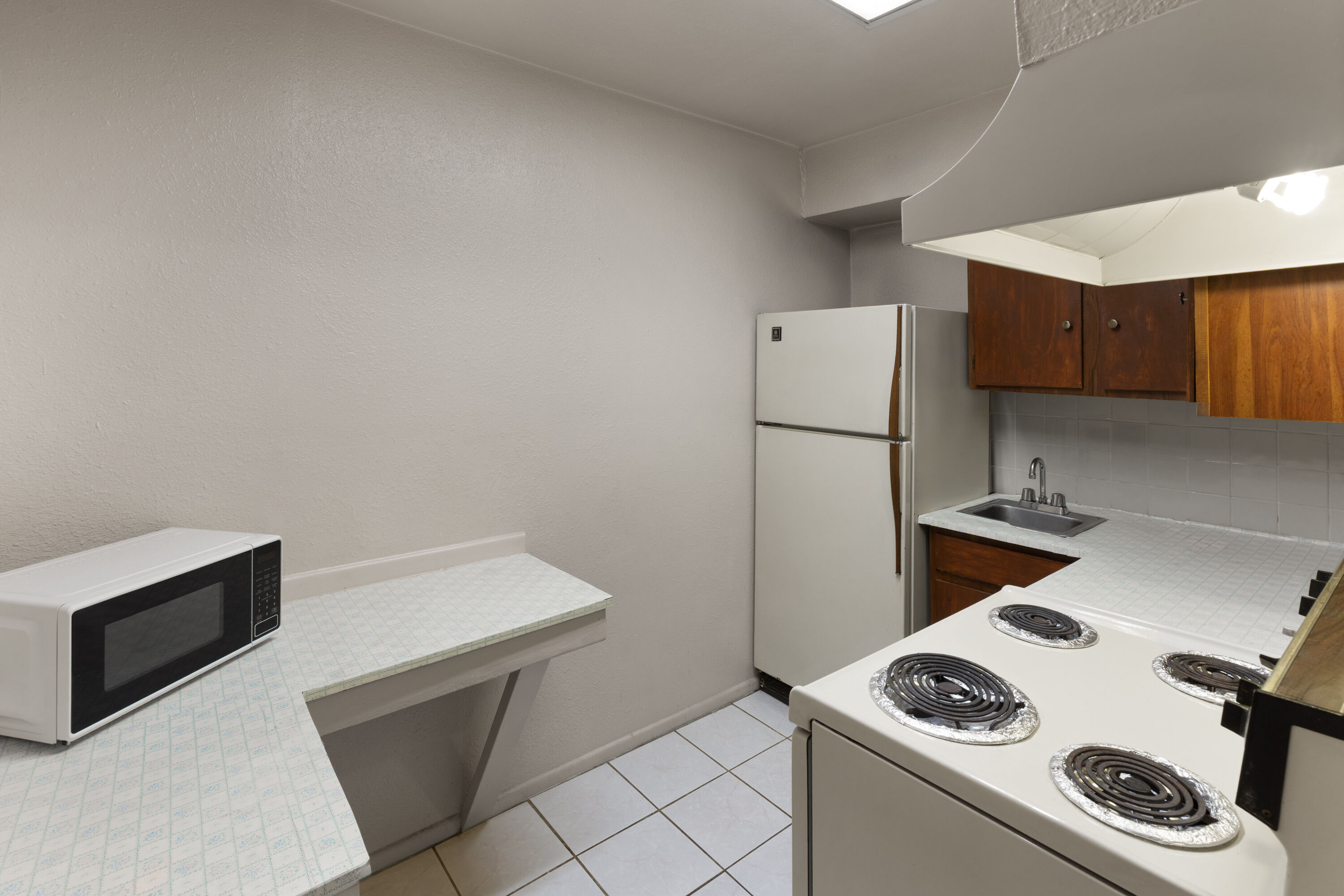 Guest room at the Travelodge by Wyndham New Braunfels in New Braunfels, Texas