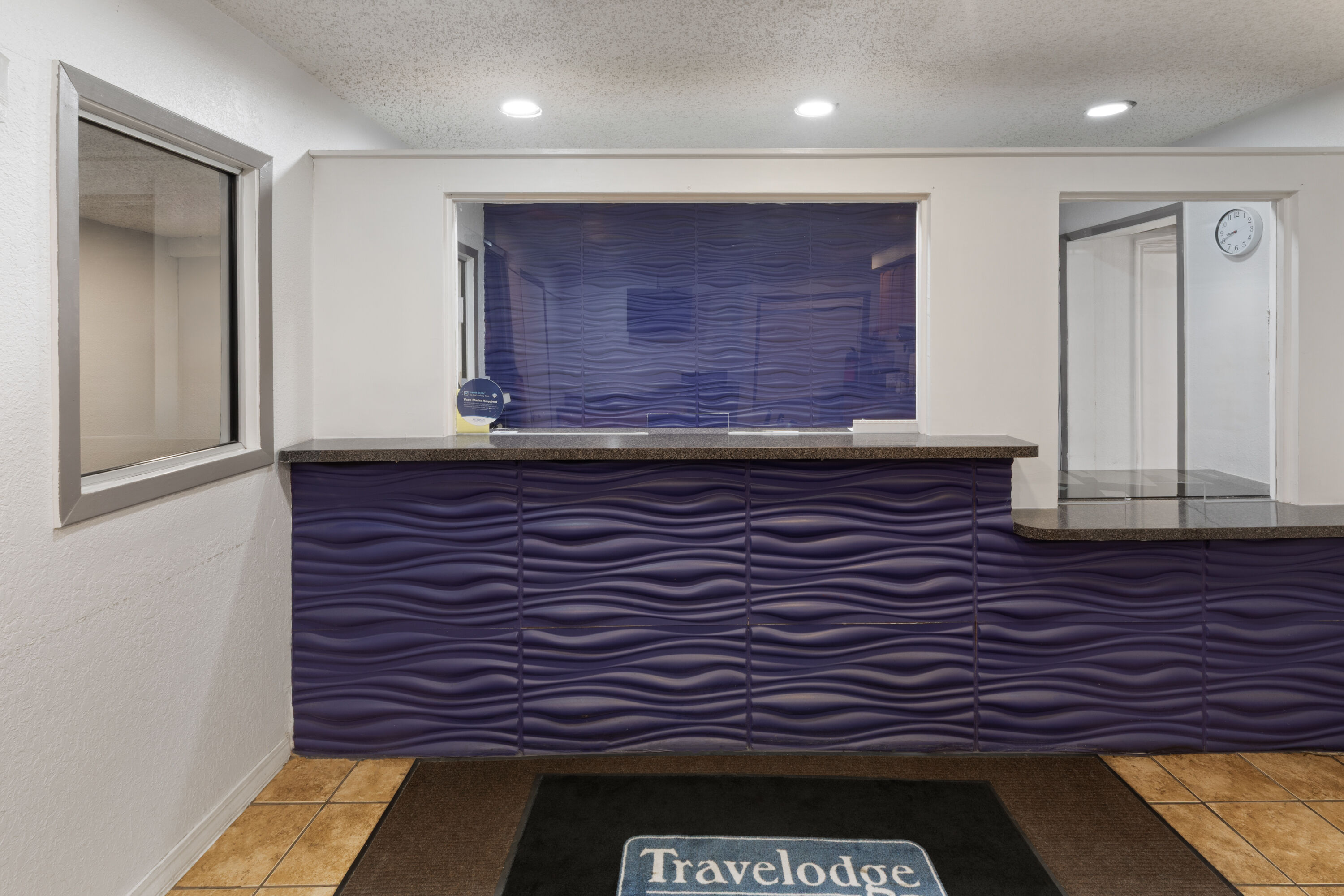 Travelodge by Wyndham New Braunfels reception in New Braunfels, Texas