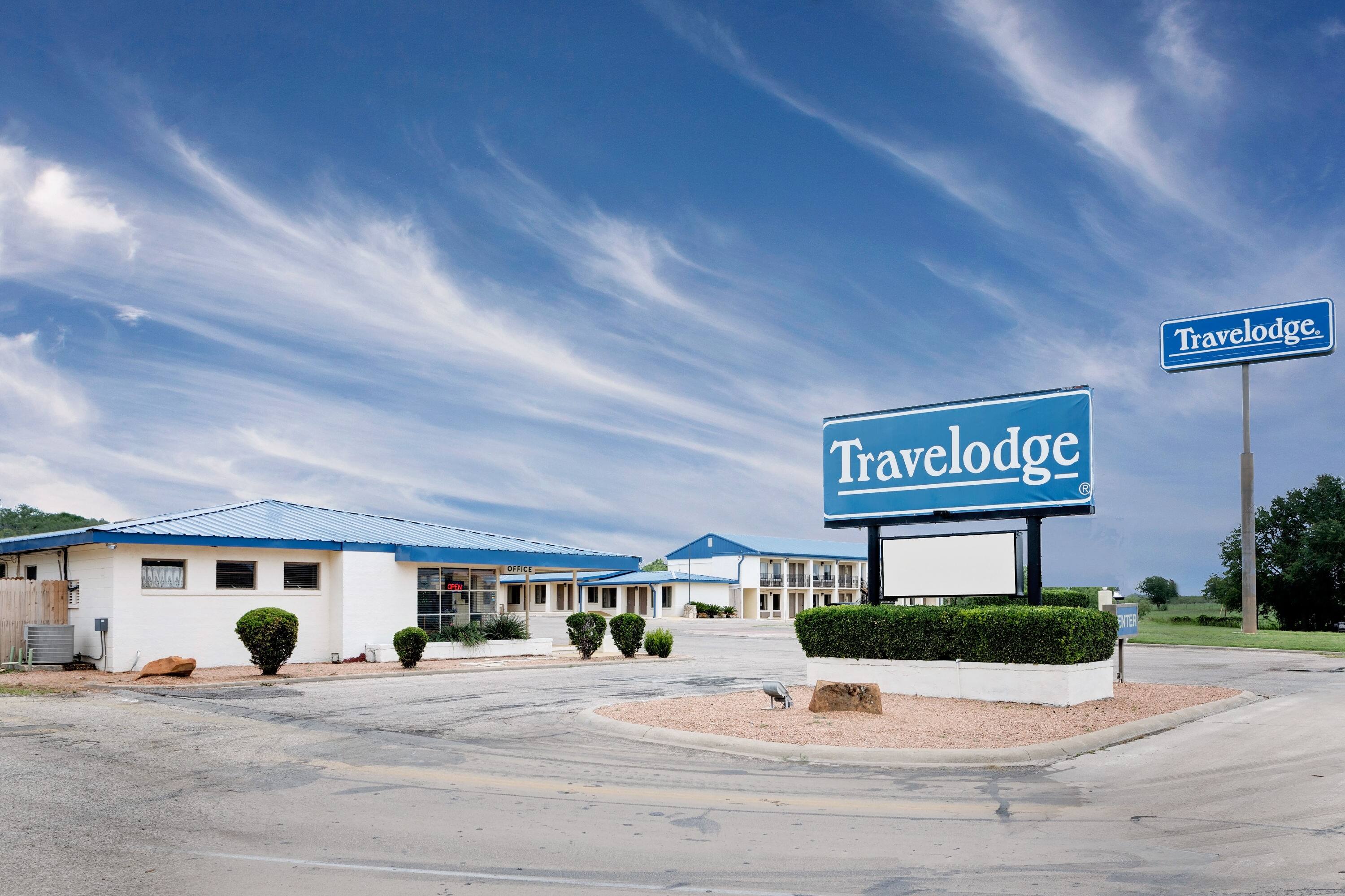 Travelodge by Wyndham Ozona Ozona, TX Hotels