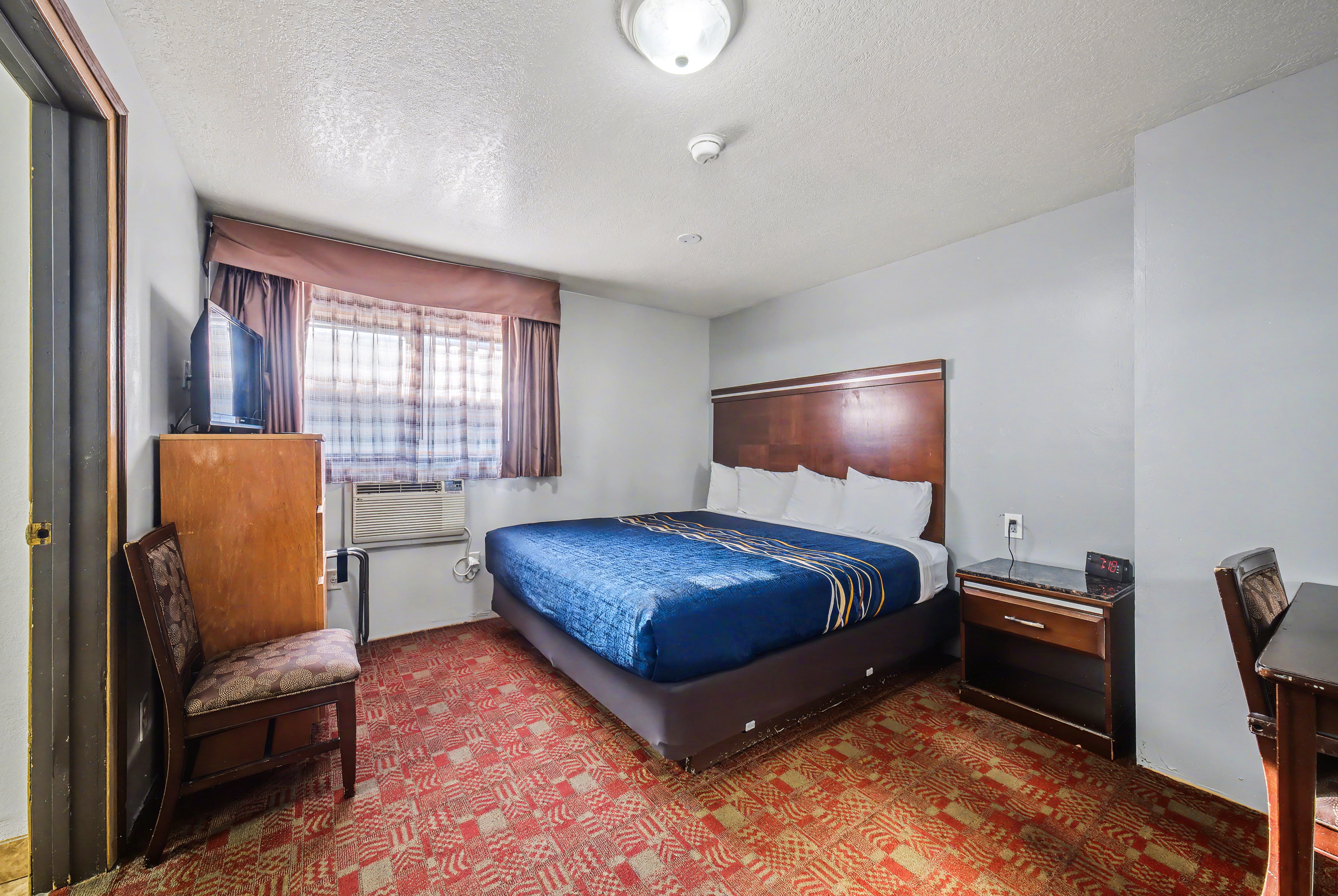 Guest room at the Travelodge by Wyndham Kanab in Kanab, Utah