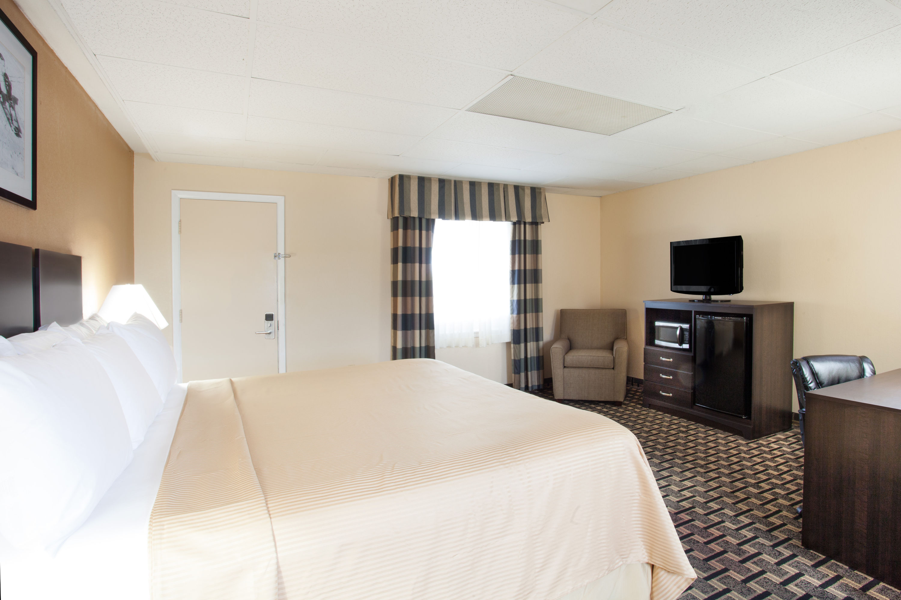 Travelodge by Wyndham South Burlington South Burlington, VT Hotels
