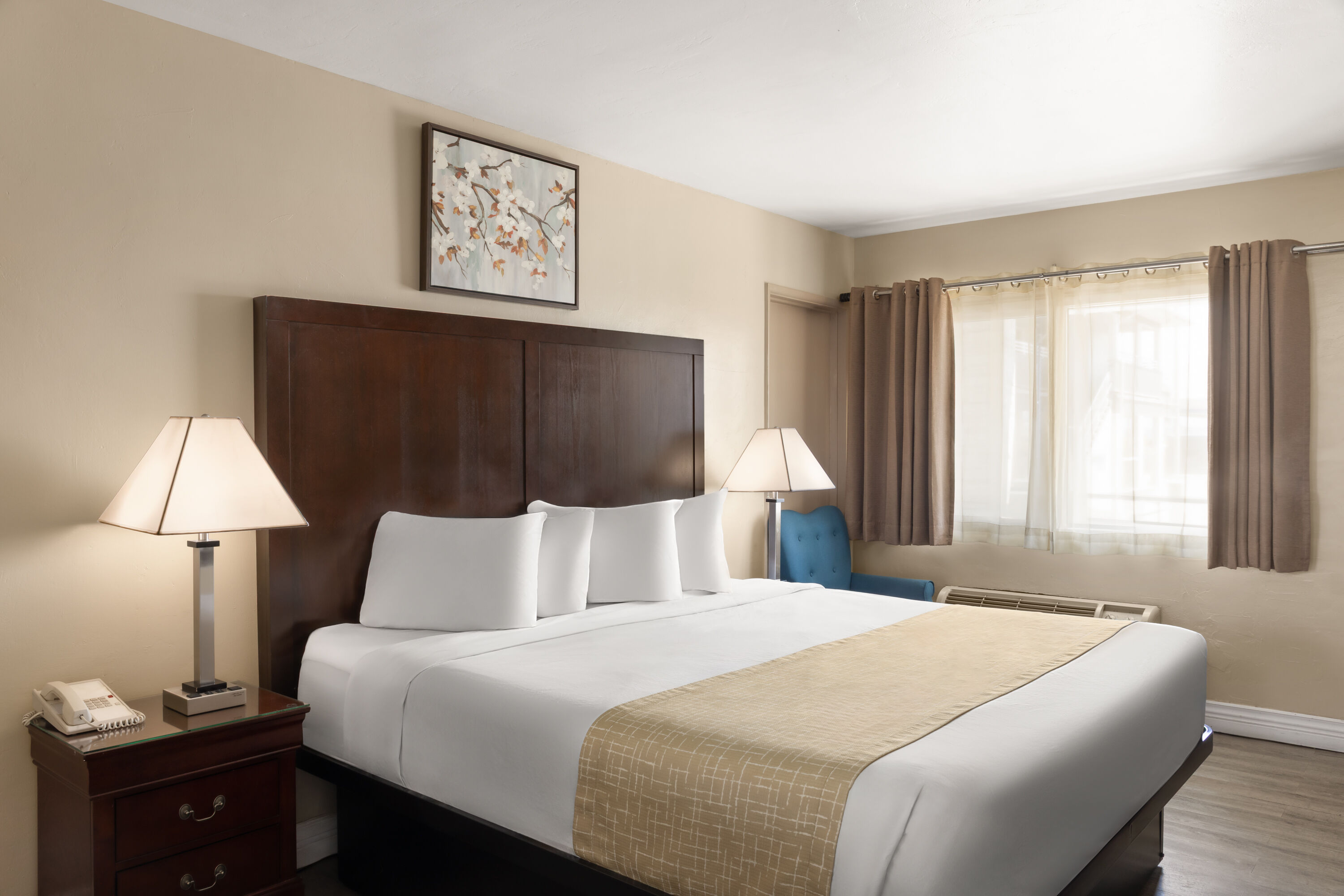 Guest room at the Travelodge by Wyndham Everett City Center in Everett, Washington