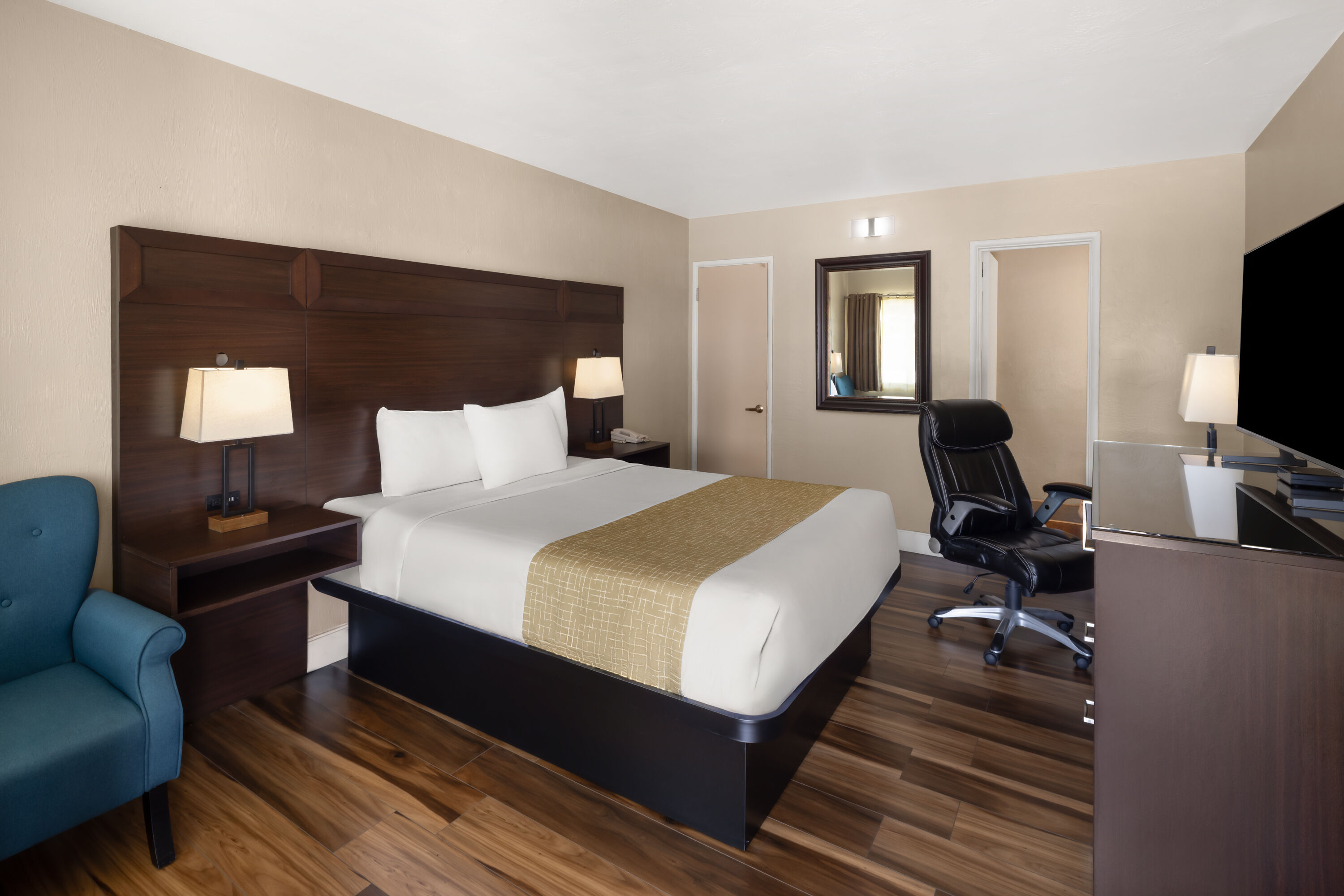 Guest room at the Travelodge by Wyndham Everett City Center in Everett, Washington