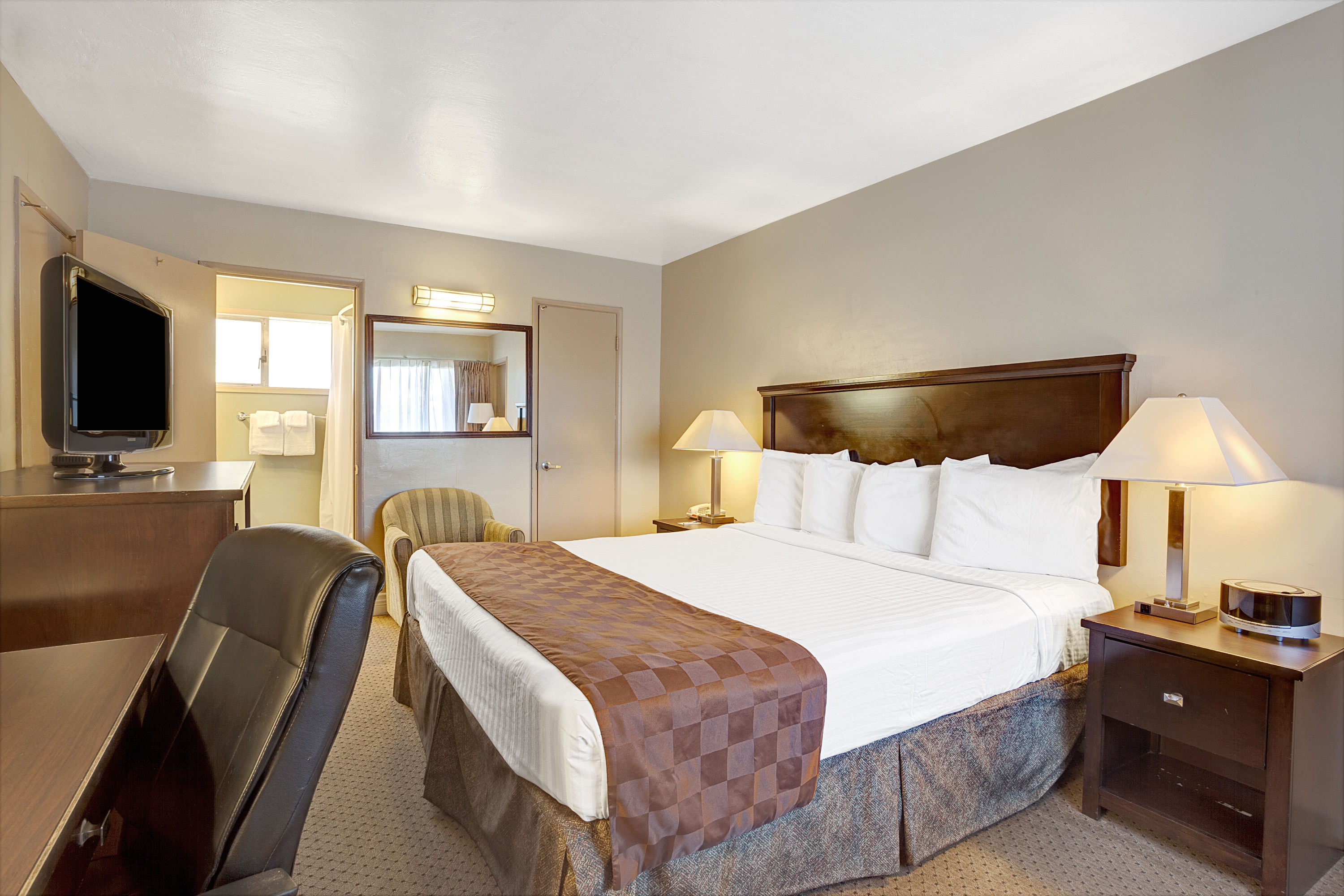 Guest room at the Travelodge by Wyndham Everett City Center in Everett, Washington