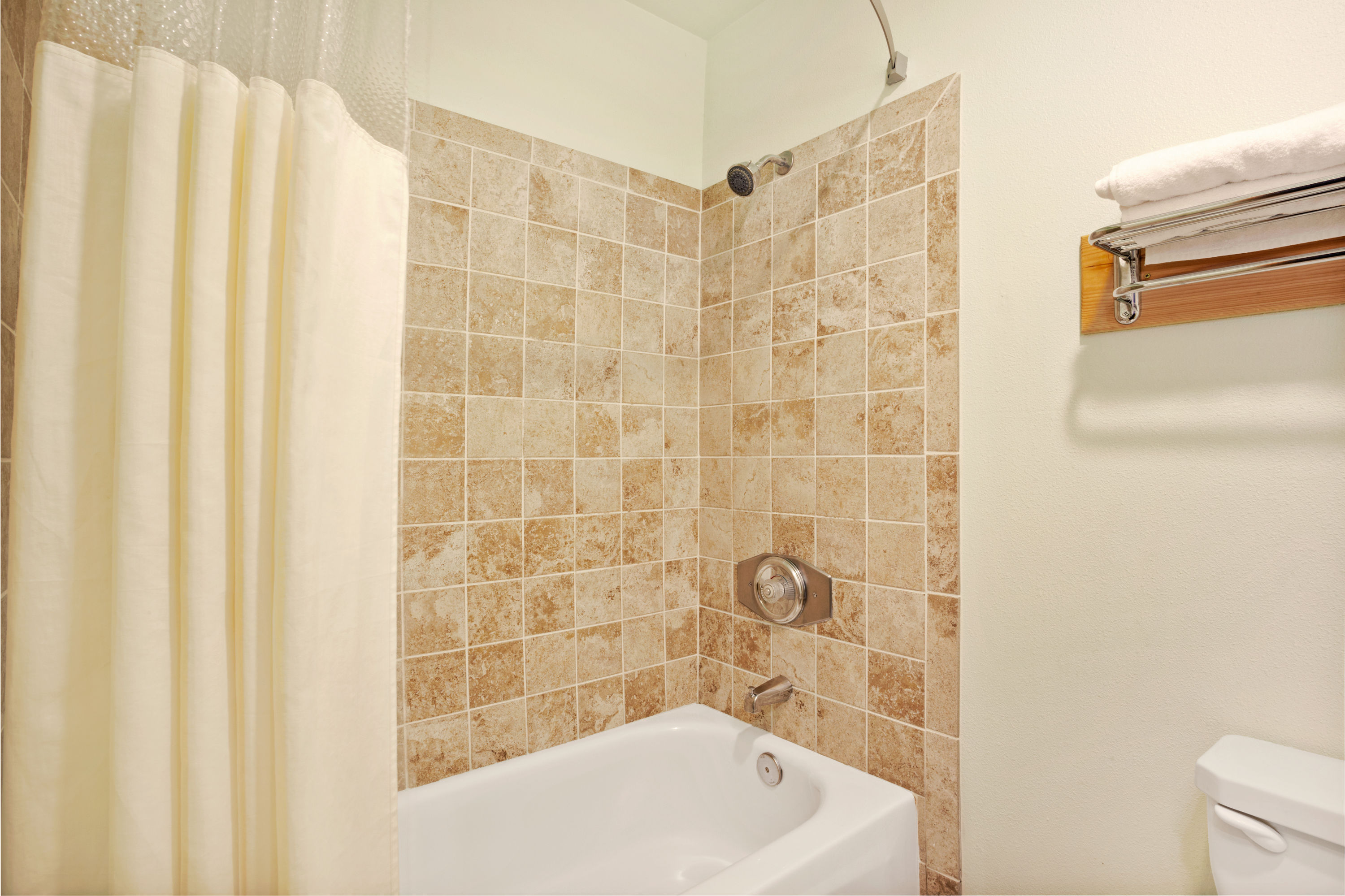 Travelodge By Wyndham Seattle North Of Downtown Seattle