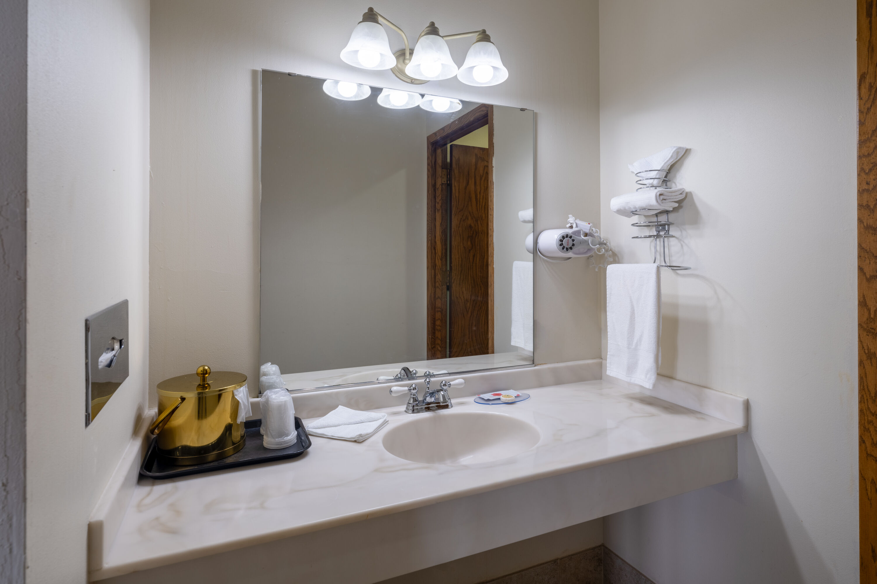 Guest room bath at the Travelodge by Wyndham Merrill in Merrill, Wisconsin