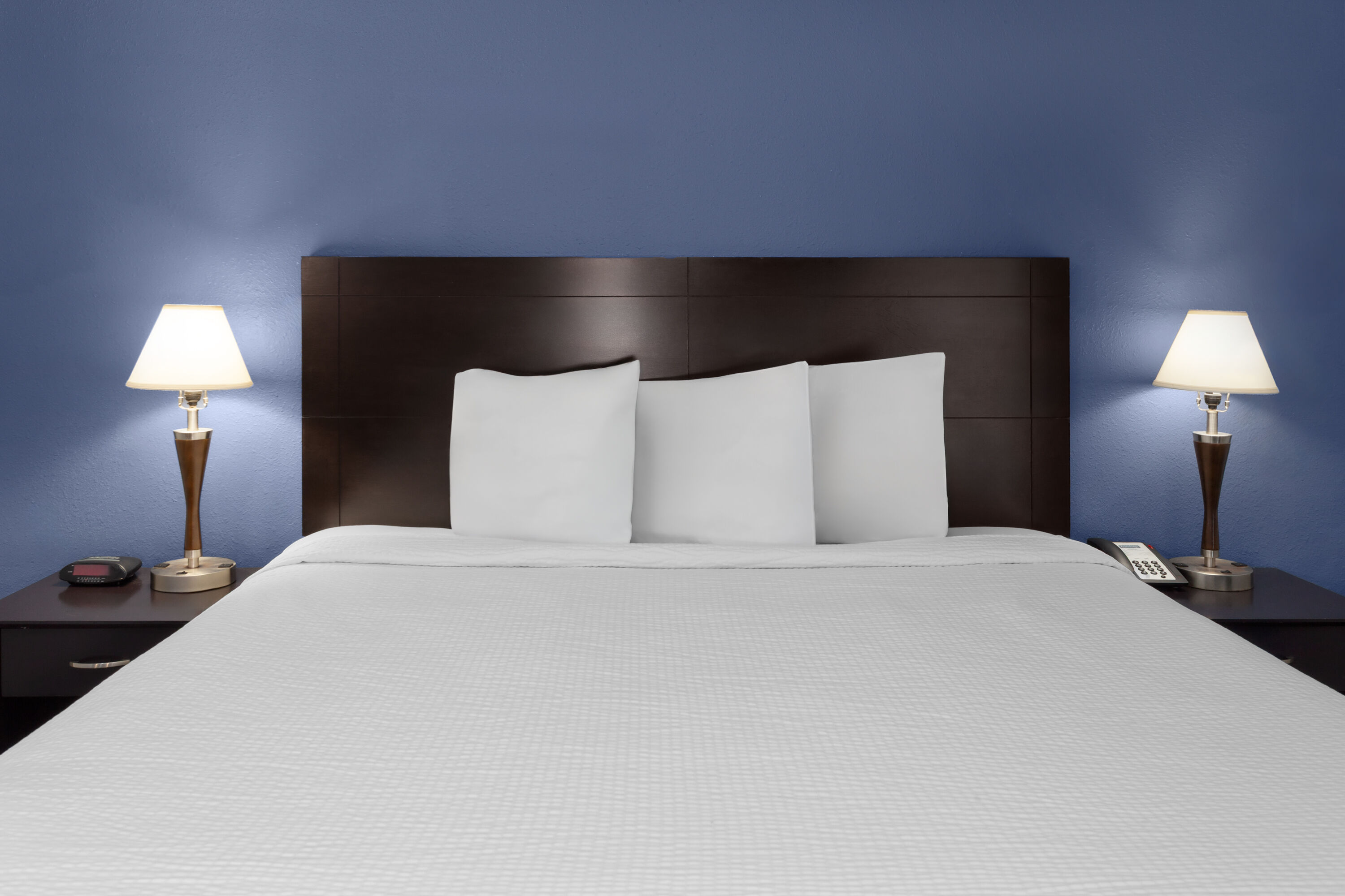 Guest room at the Travelodge by Wyndham Milwaukee in Milwaukee, Wisconsin