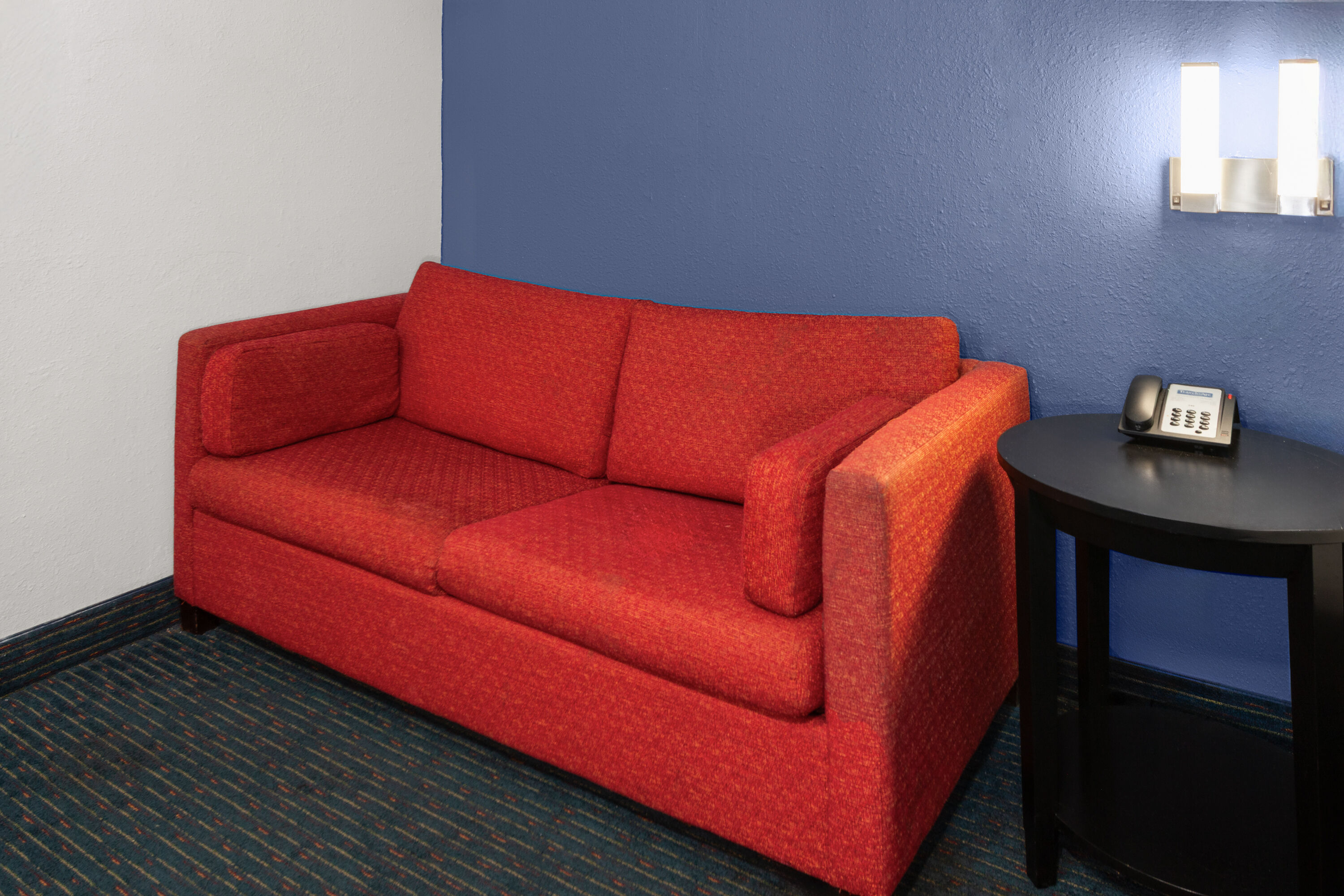 Travelodge by Wyndham Milwaukee suite in Milwaukee, Wisconsin