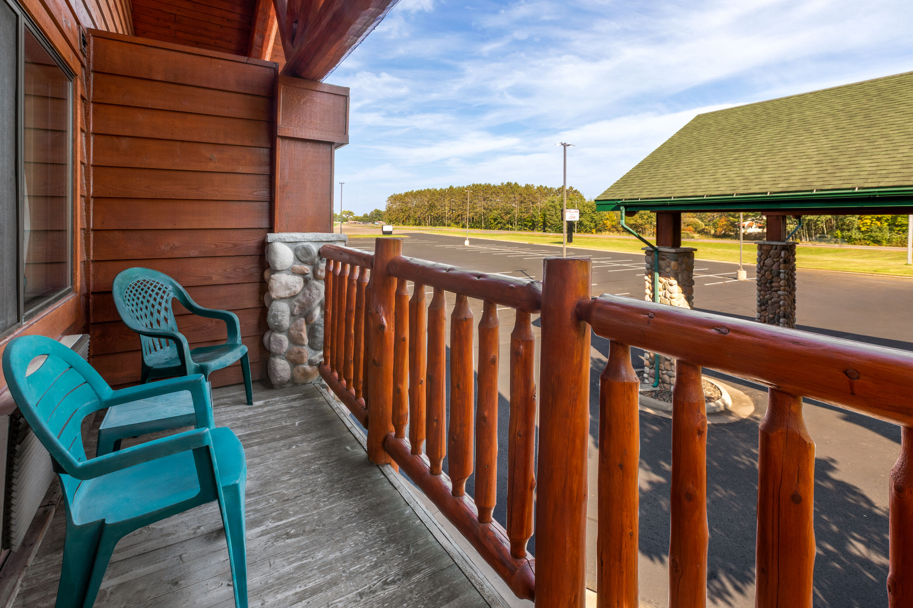 Shell Lake Lodge, a Travelodge by Wyndham hot tub suite in Shell Lake, Wisconsin