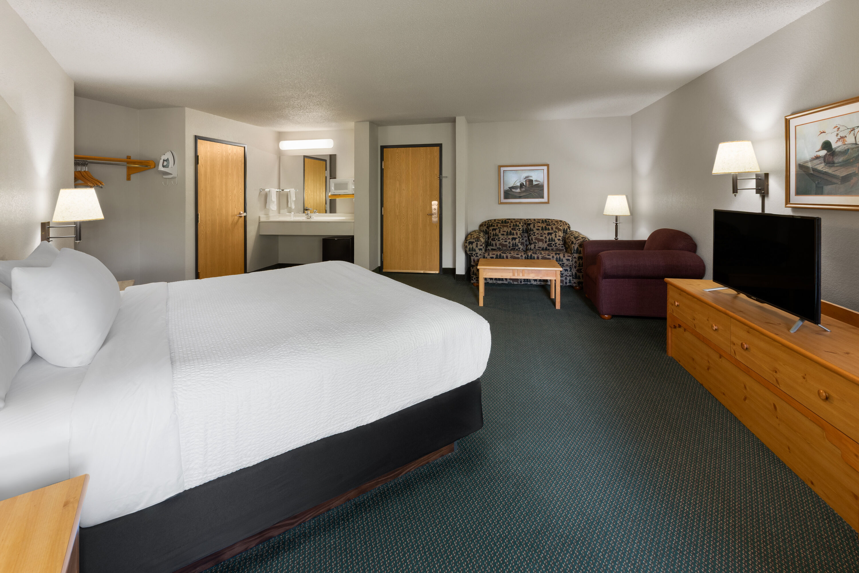 Shell Lake Lodge, a Travelodge by Wyndham suite in Shell Lake, Wisconsin