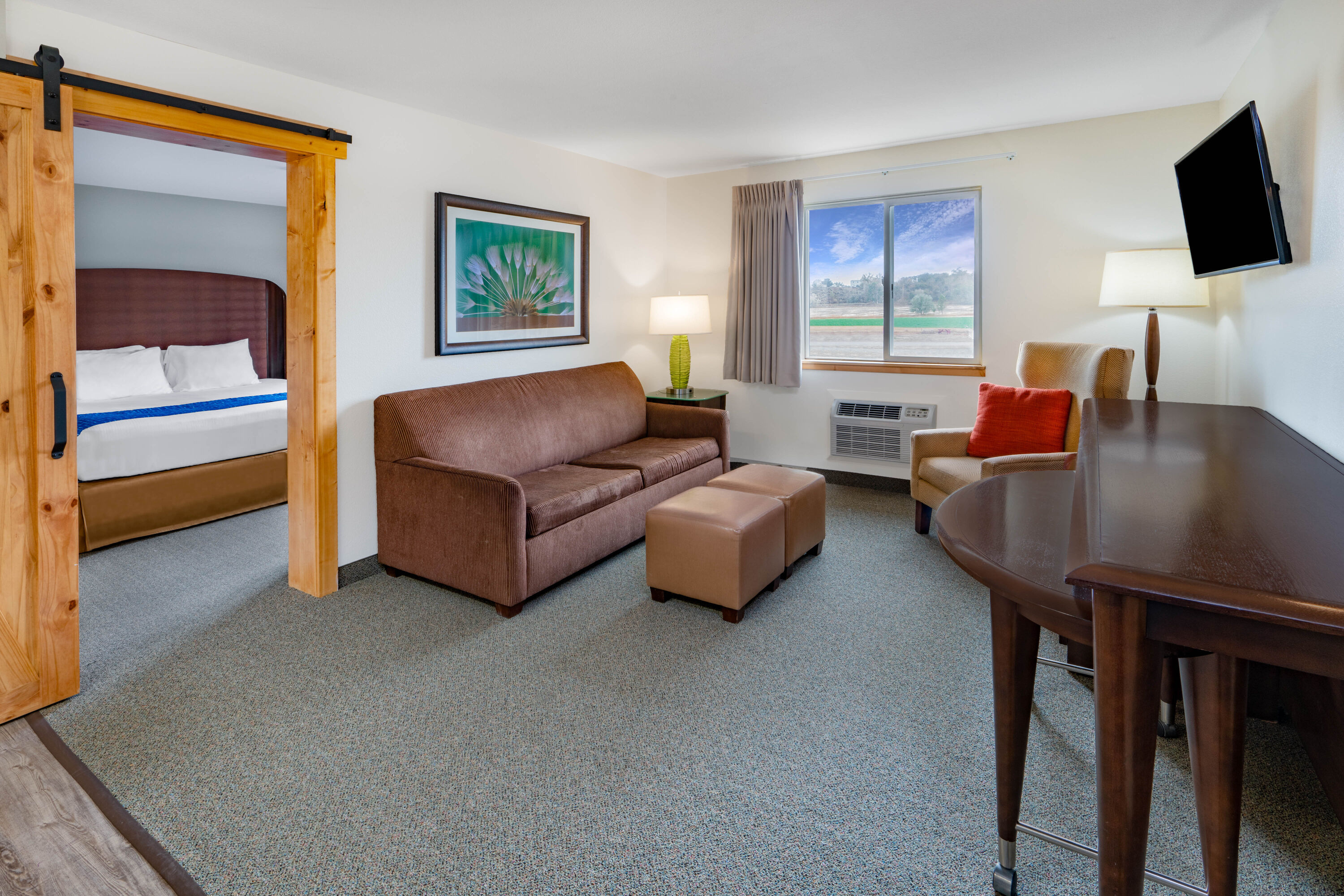 Travelodge by Wyndham Lovell/Bighorns suite in Lovell, Wyoming