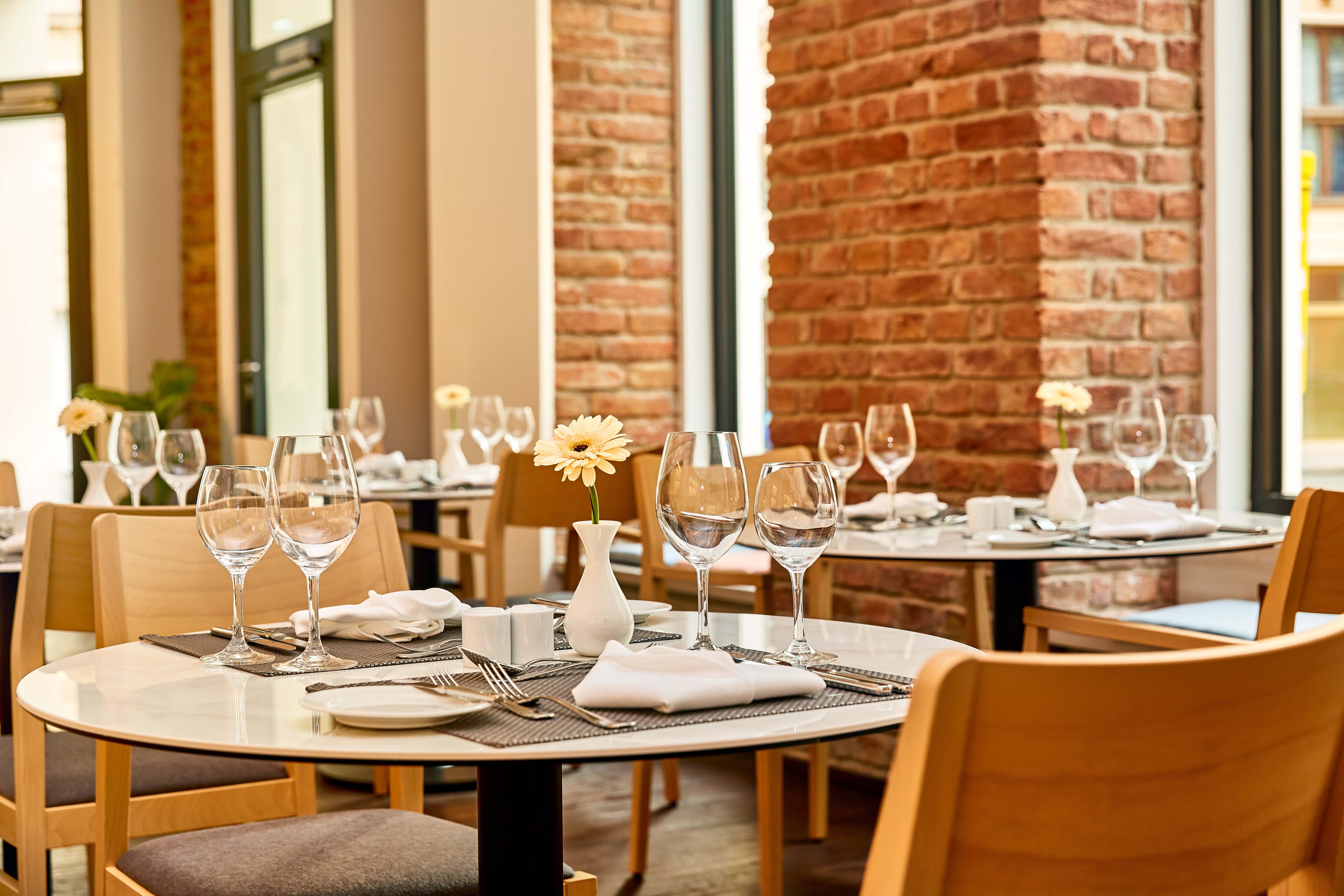 H+ Hotel Wien restaurant in Vienna, Other than US/Canada