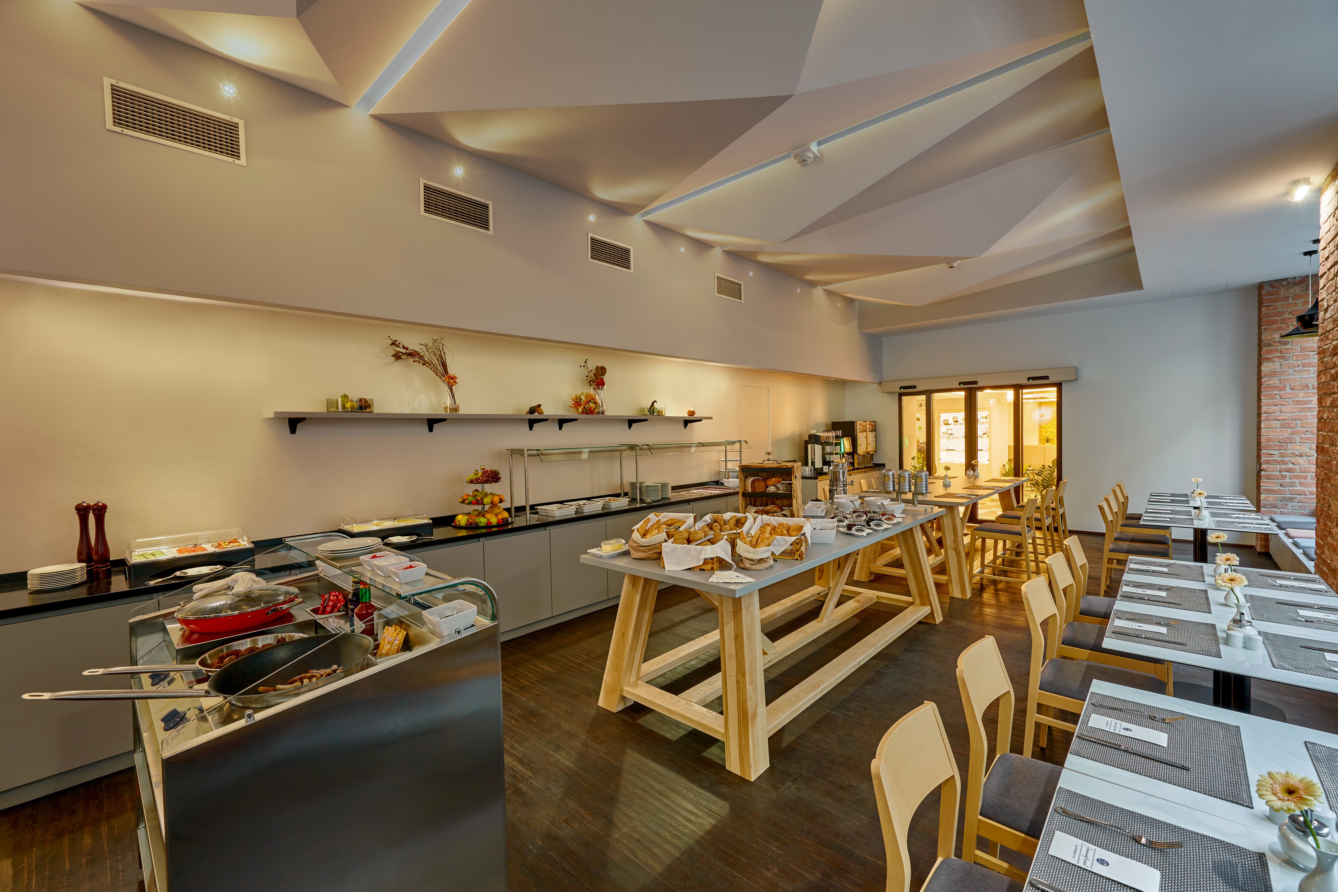 H+ Hotel Wien restaurant buffet in Vienna, Other than US/Canada