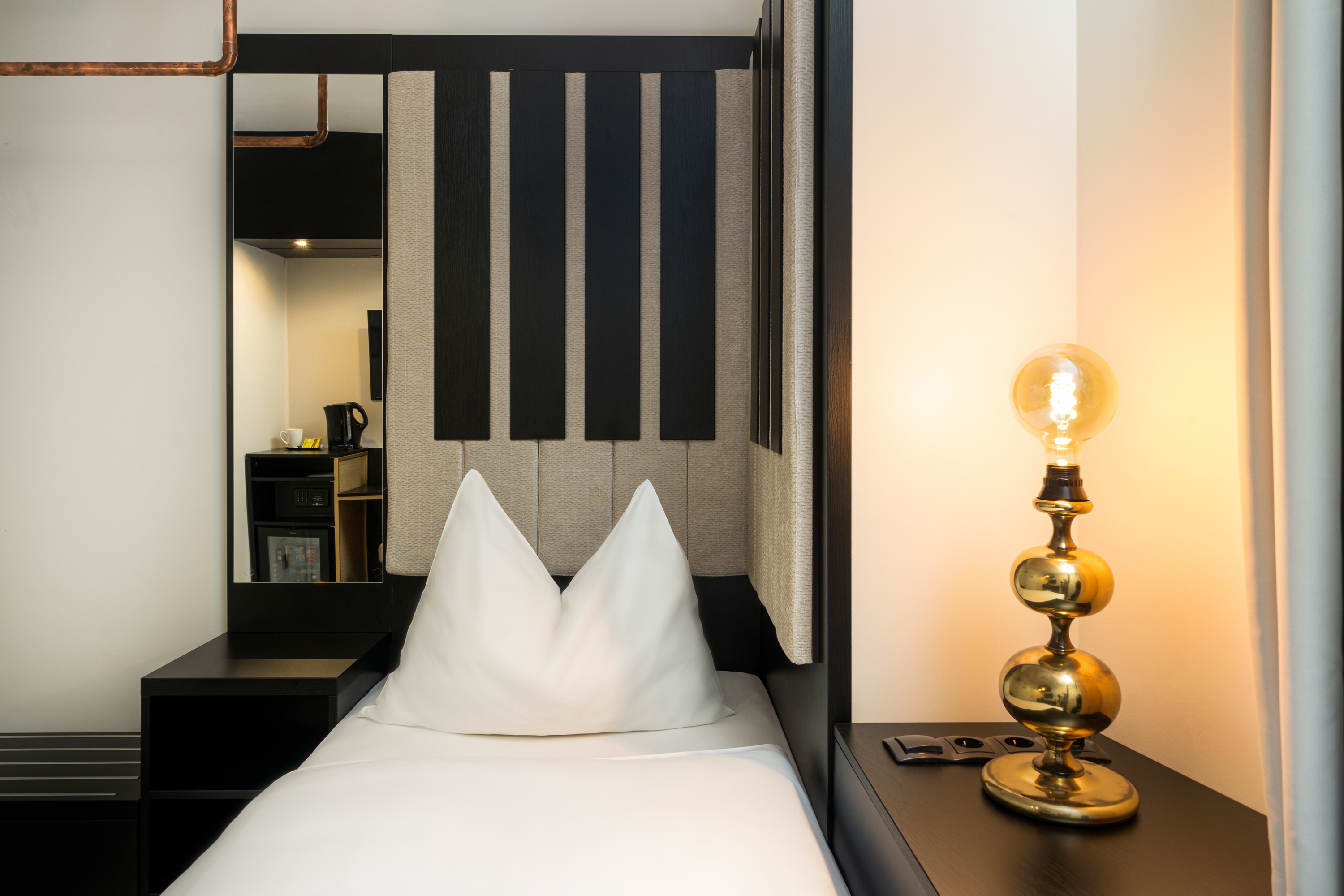 Guest room at the elaya hotel vienna city center, Trademark by Wyndham in Vienna, Other than US/Canada