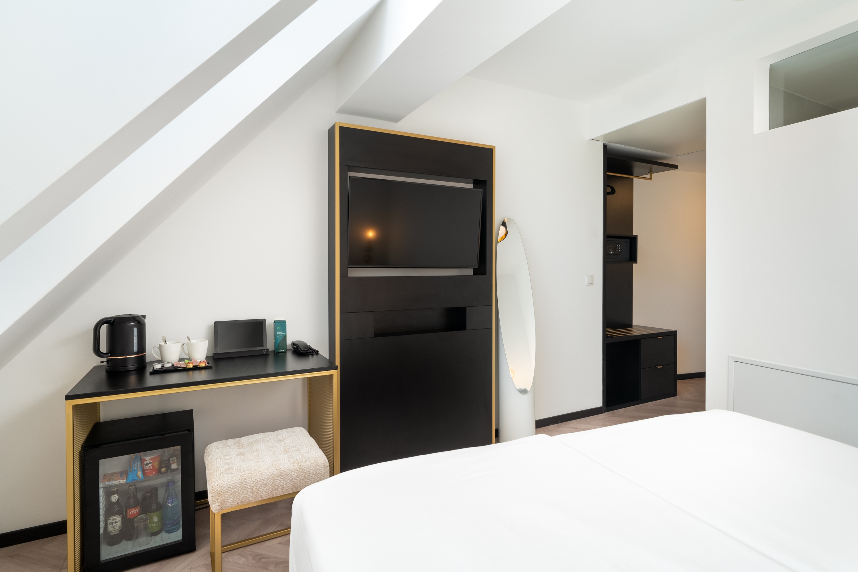 Guest room at the elaya hotel vienna city center, Trademark by Wyndham in Vienna, Other than US/Canada