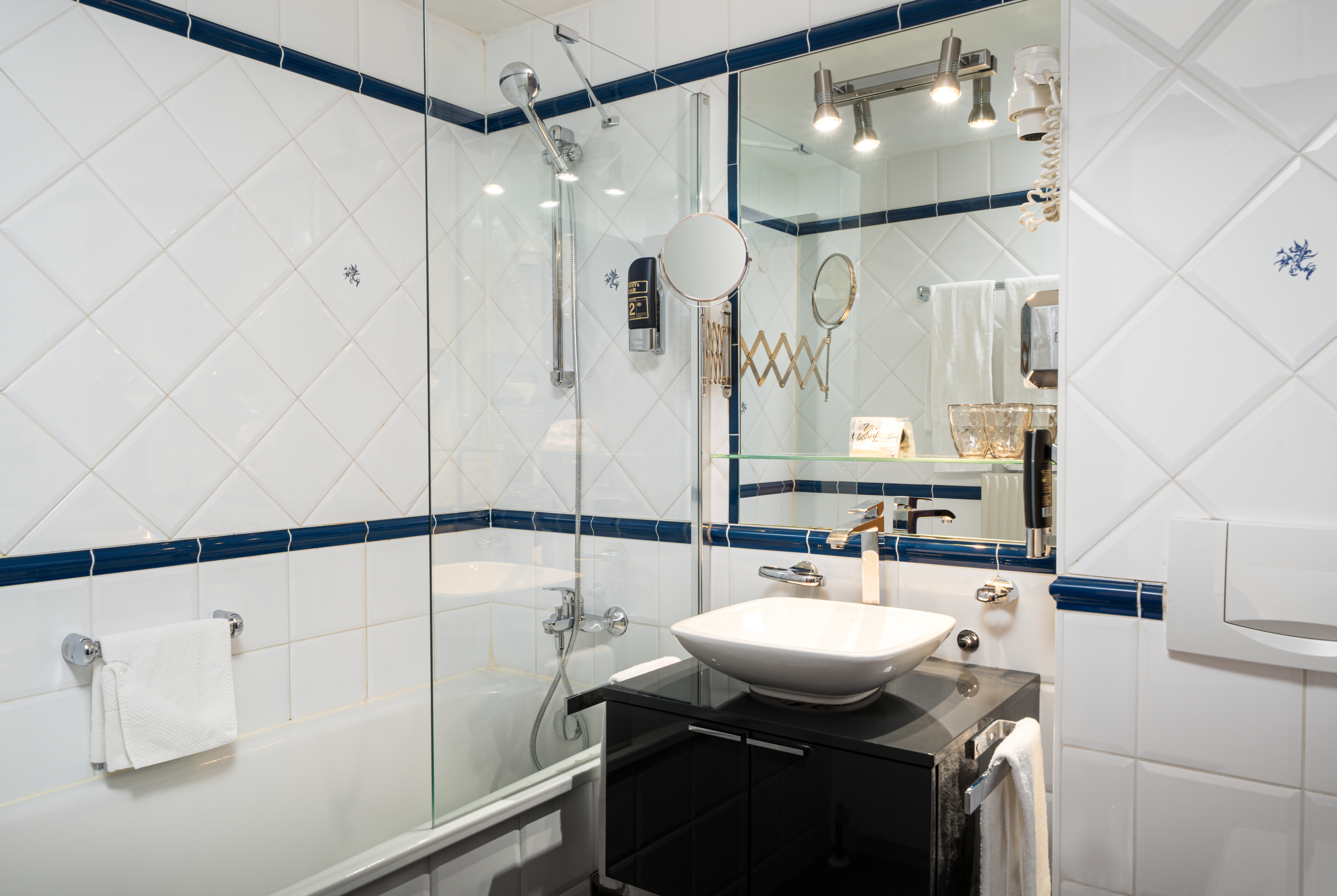 Guest room bath at the ANA Gala Vienna, Trademark by Wyndham in Vienna, Other than US/Canada