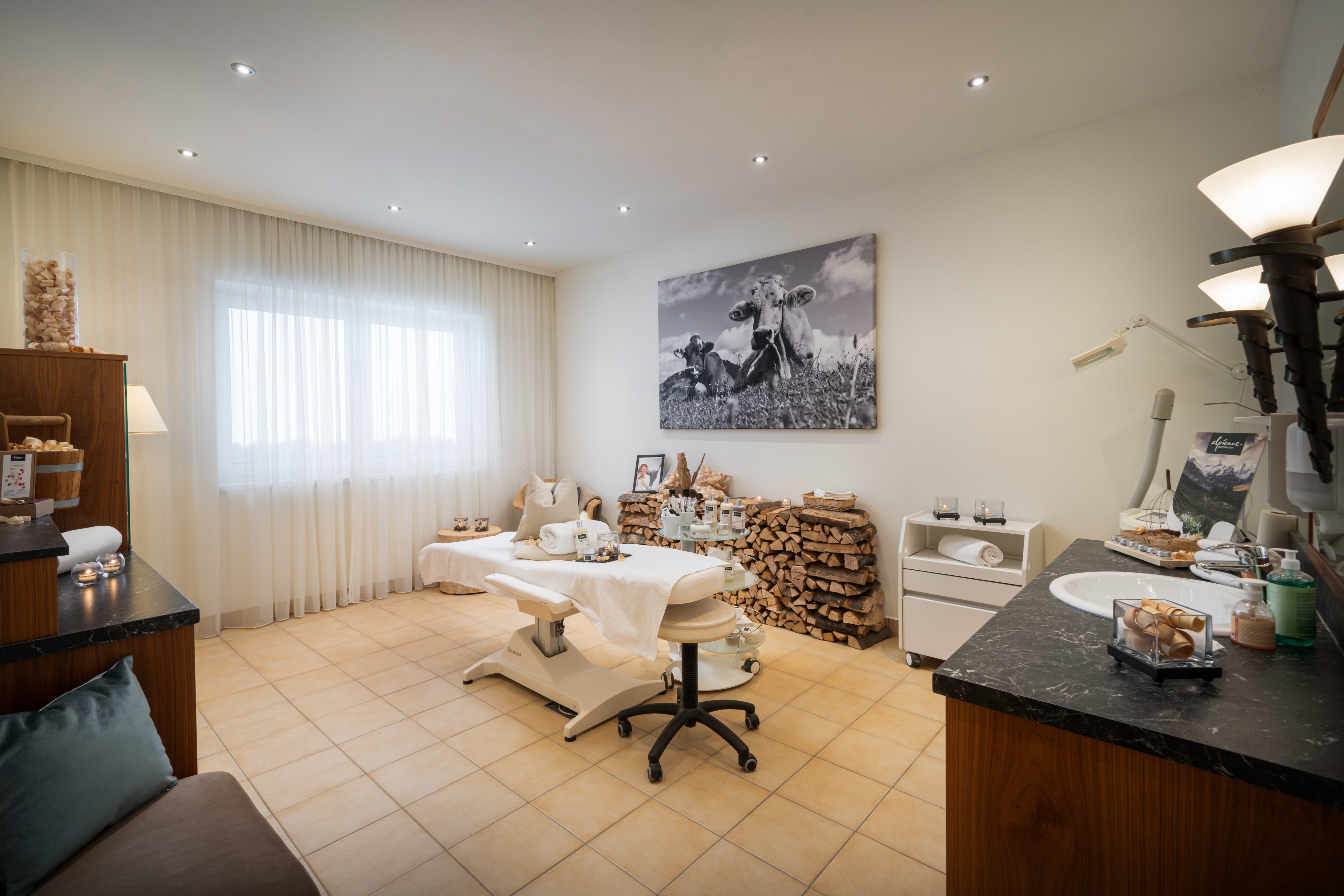 KUHOTEL Steinplatte, Trademark Collection by Wyndham spa massage in Waidring, Other than US/Canada