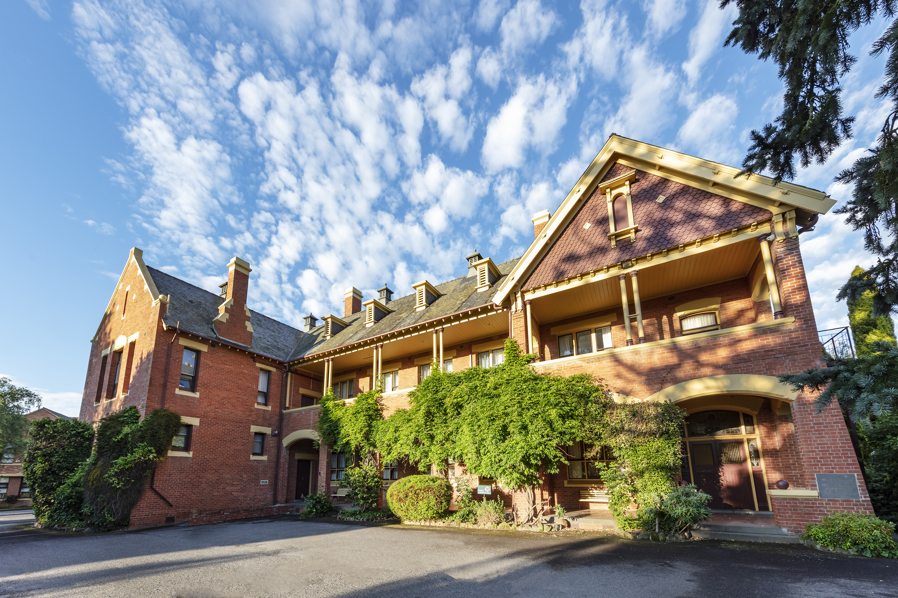 Exterior of Club Wyndham Ballarat, Trademark Collection by Wyndham hotel in Ballarat, Other than US/Canada