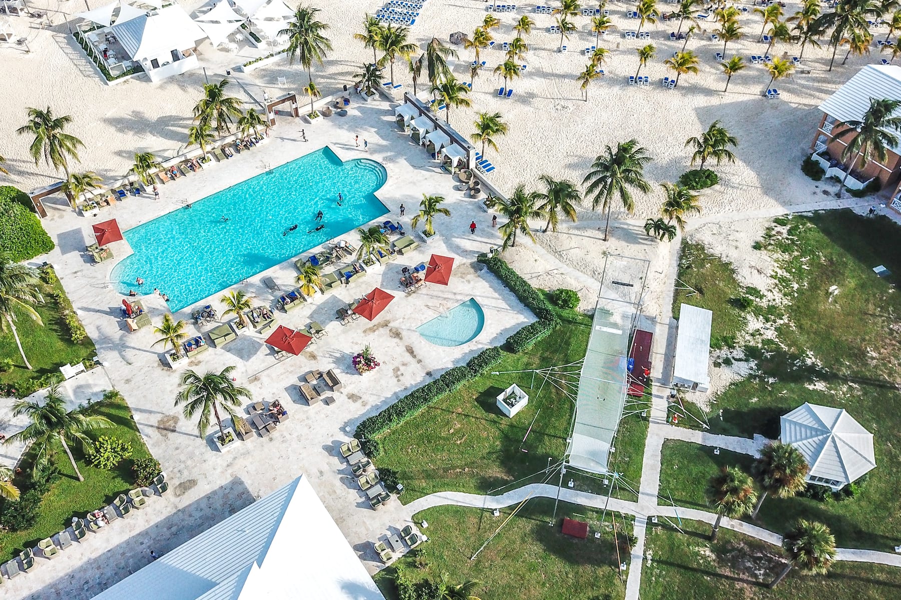 Exterior of Viva Fortuna Beach by Wyndham, A Trademark All Inclusive hotel in Freeport, Other than US/Canada